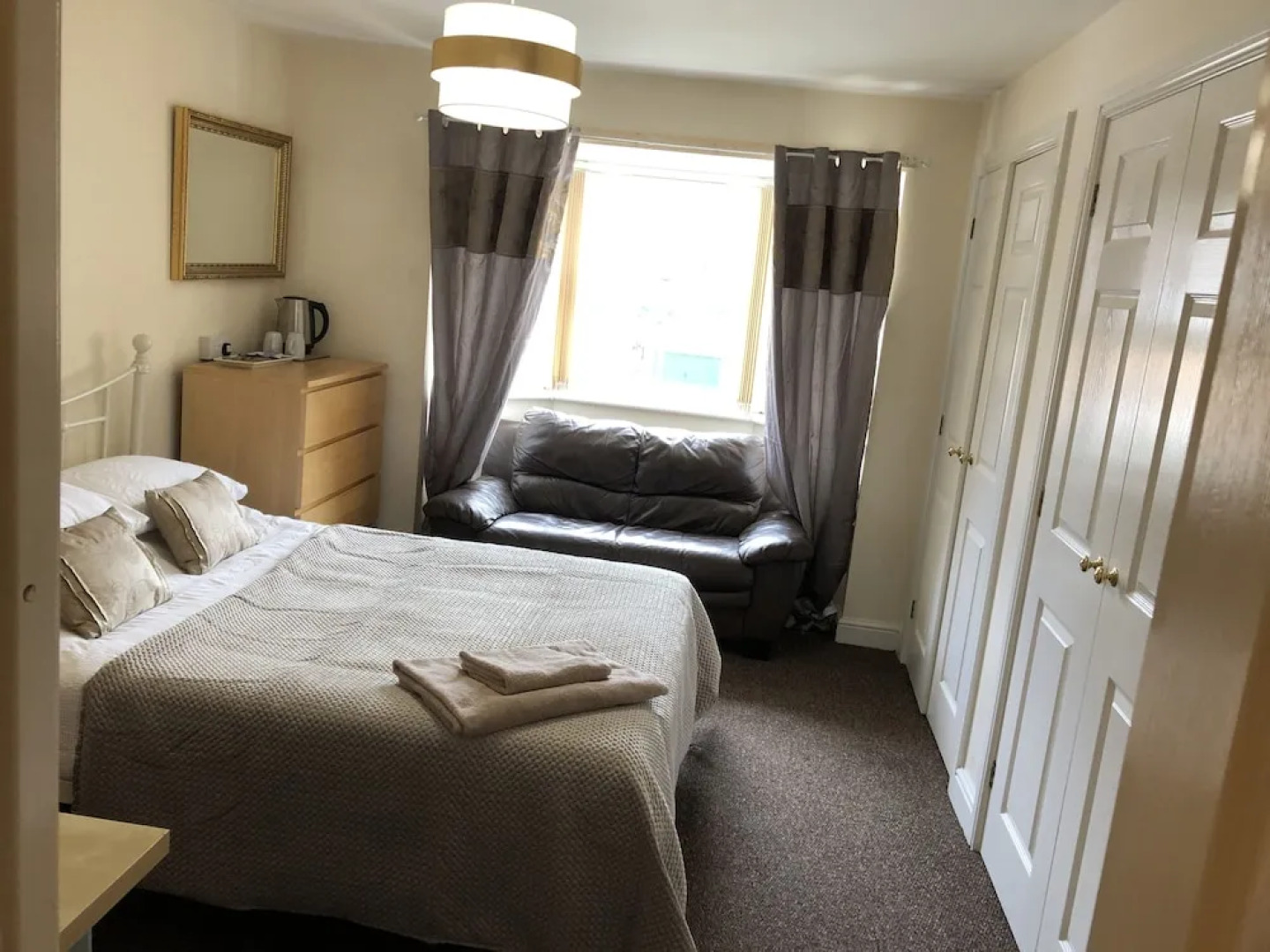 Serviced Luxury Accommodation