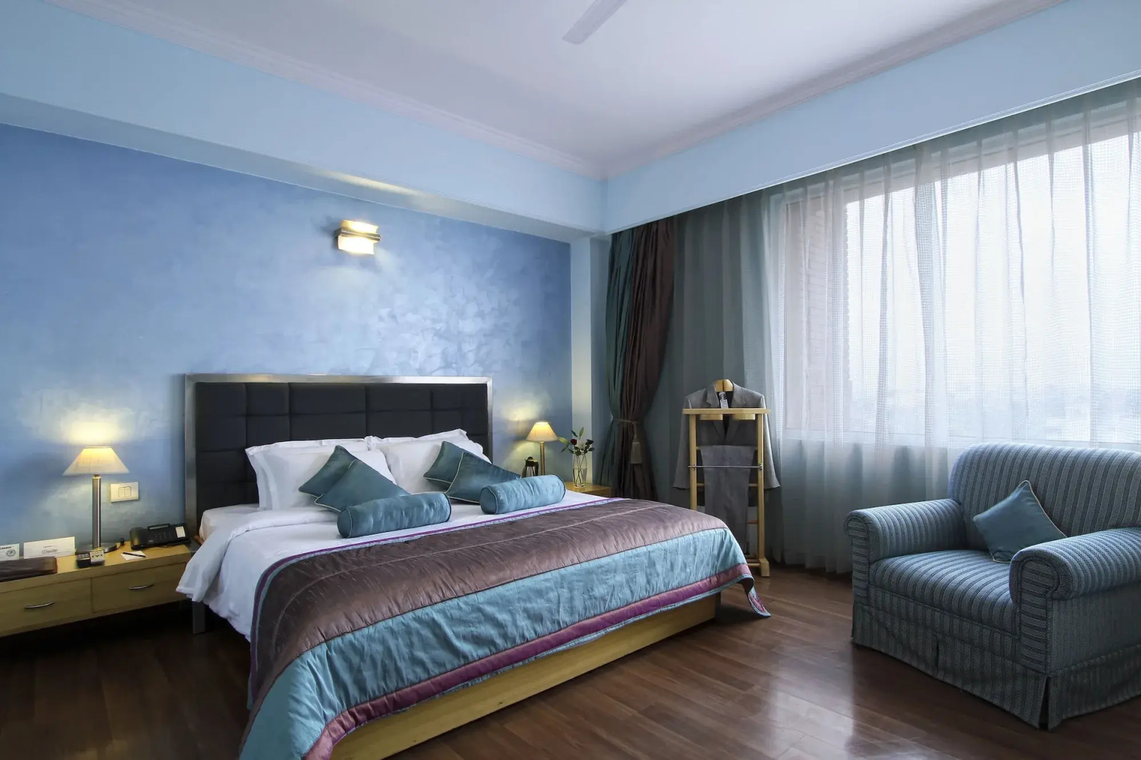 The Piccadily Lucknow