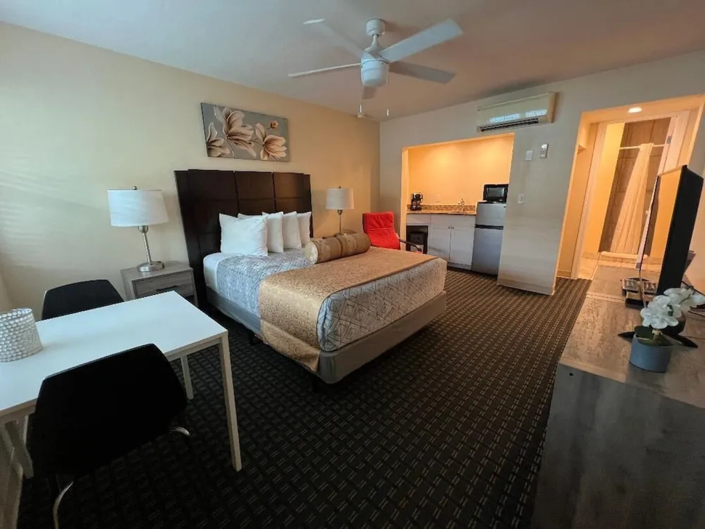 Beachside Resort Motel