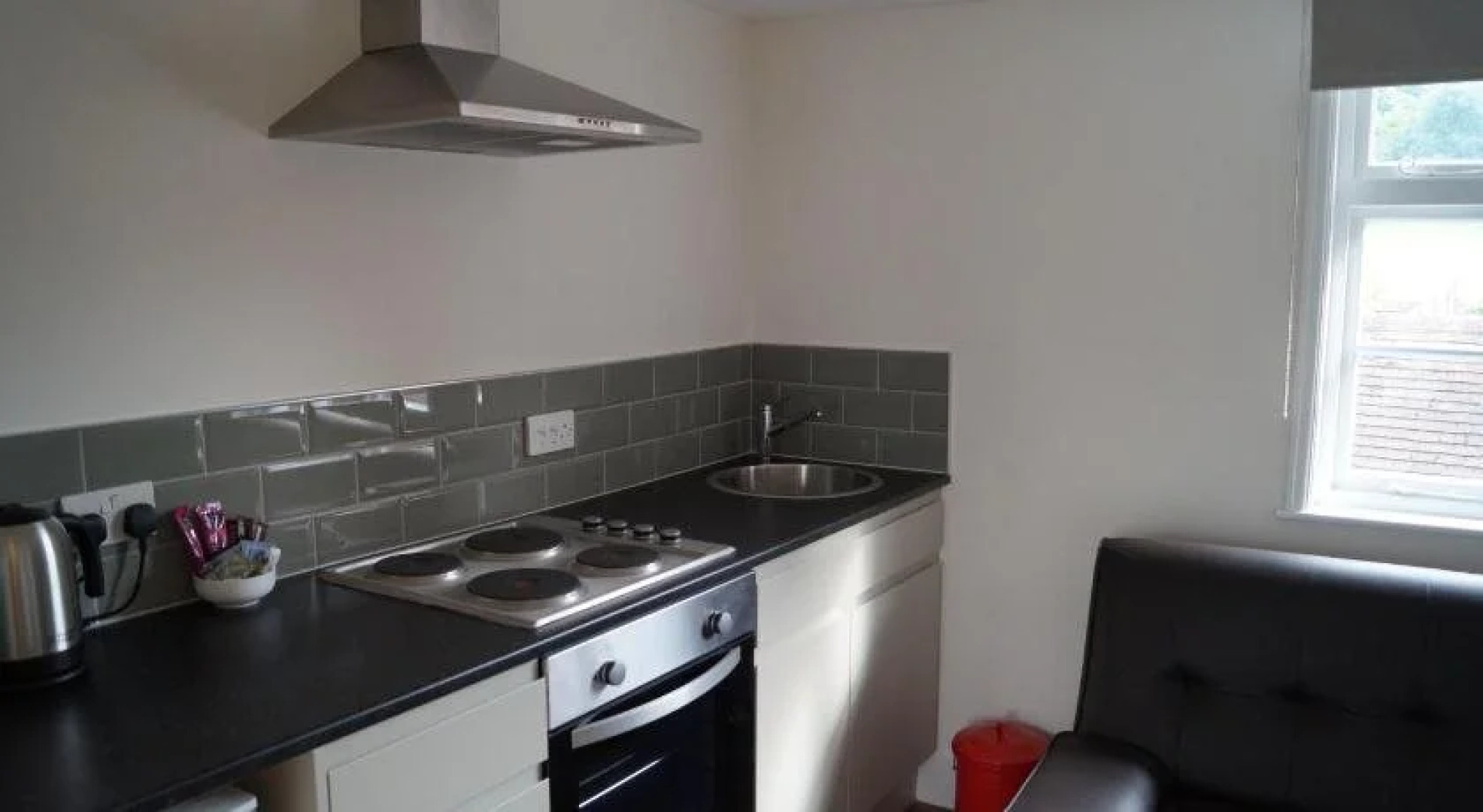 The Horse & Cart Inn