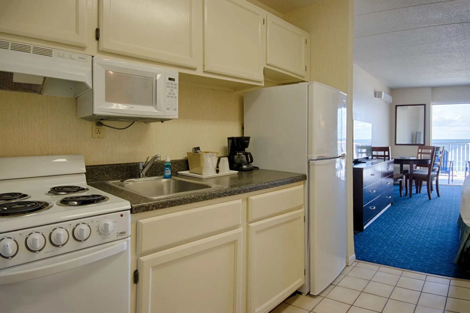 SeaLoft Oceanfront Hotel