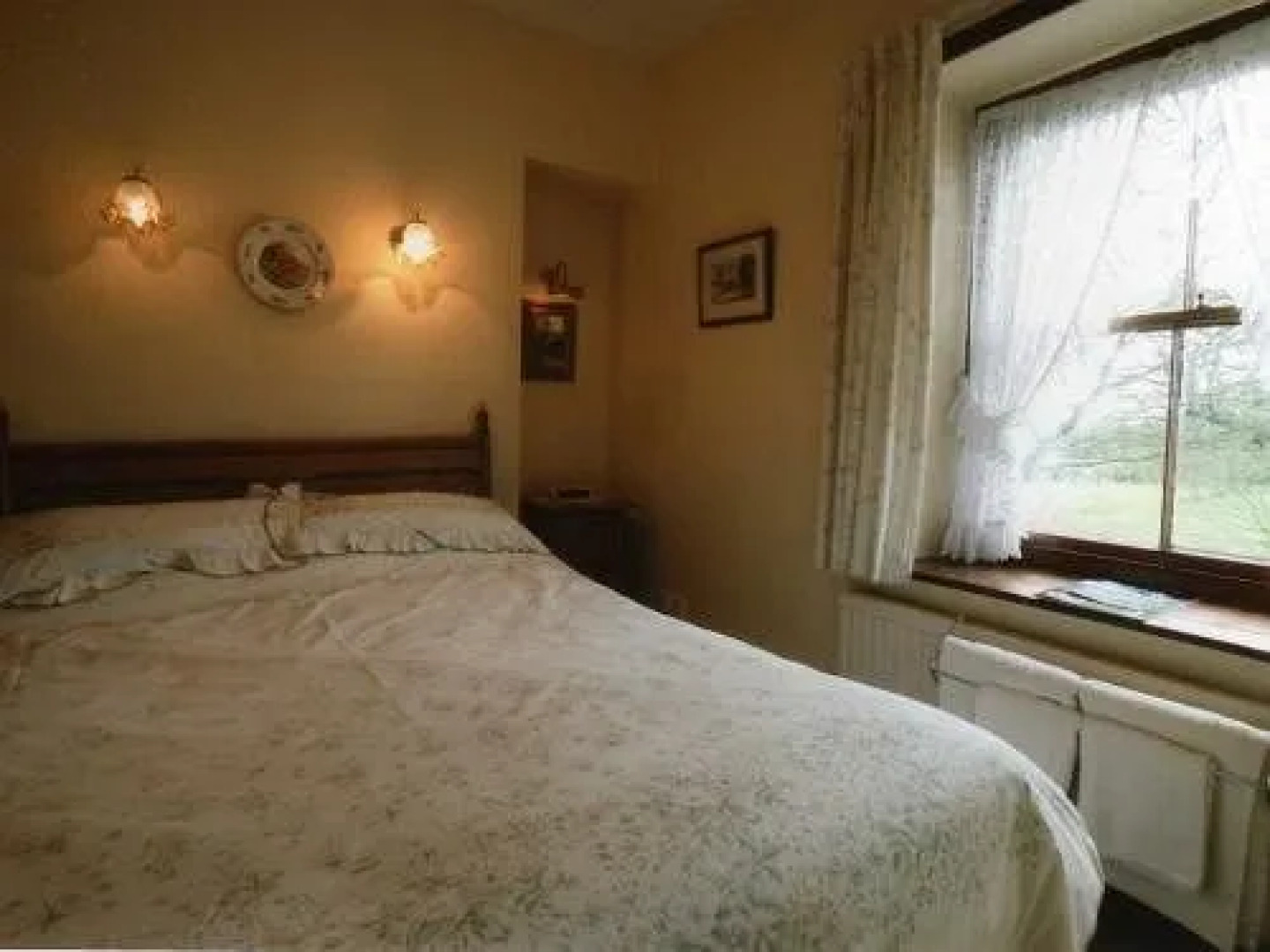 High Farm bed & breakfast