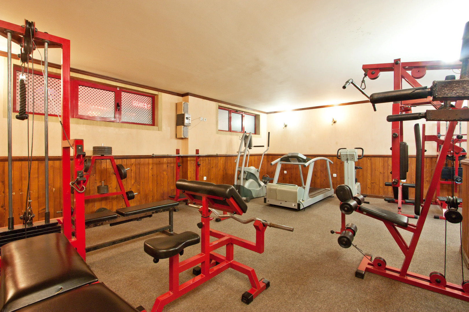 Saint George Hotel & Medical Spa