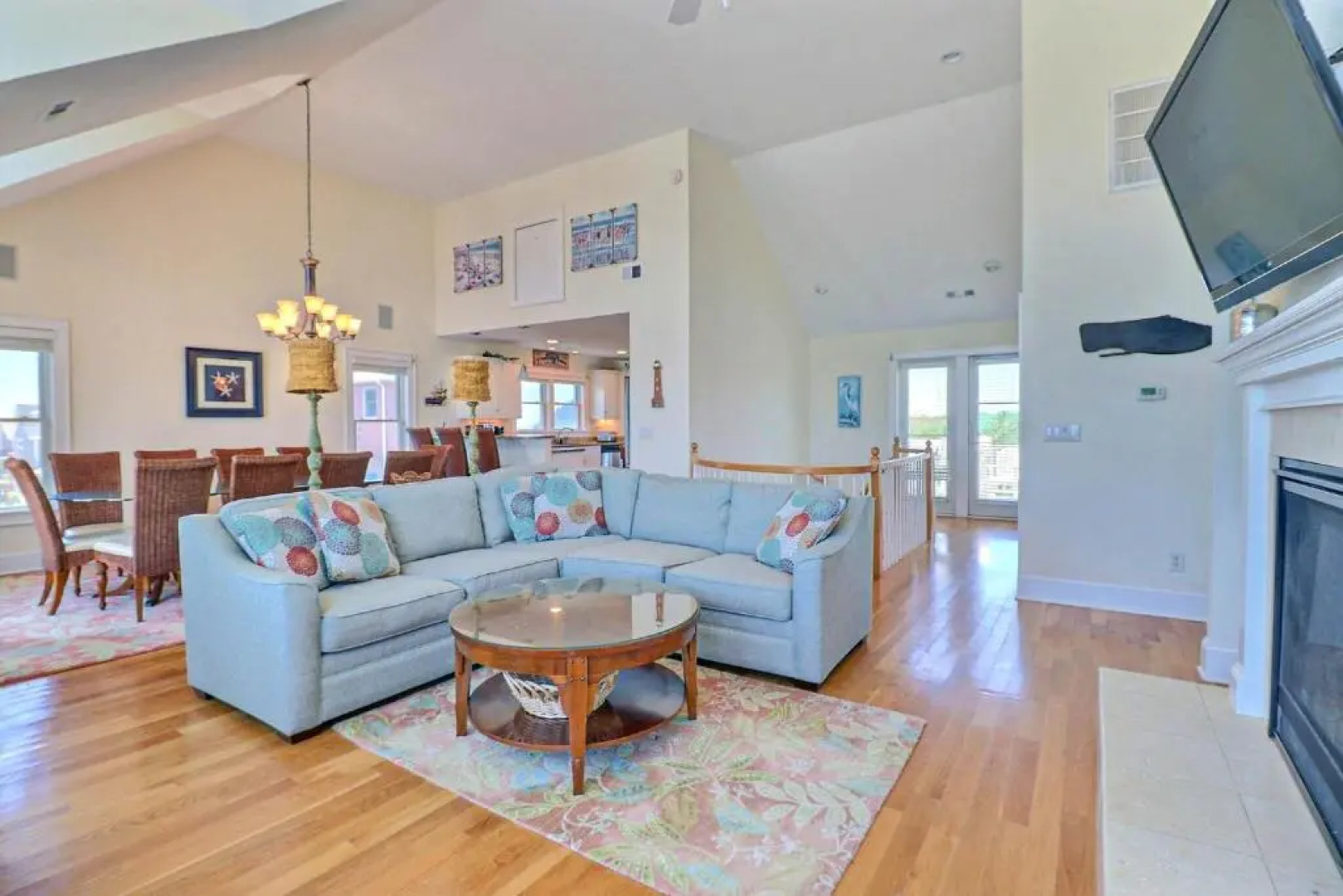 1399 Carolina House 3 Min Walk to Beach