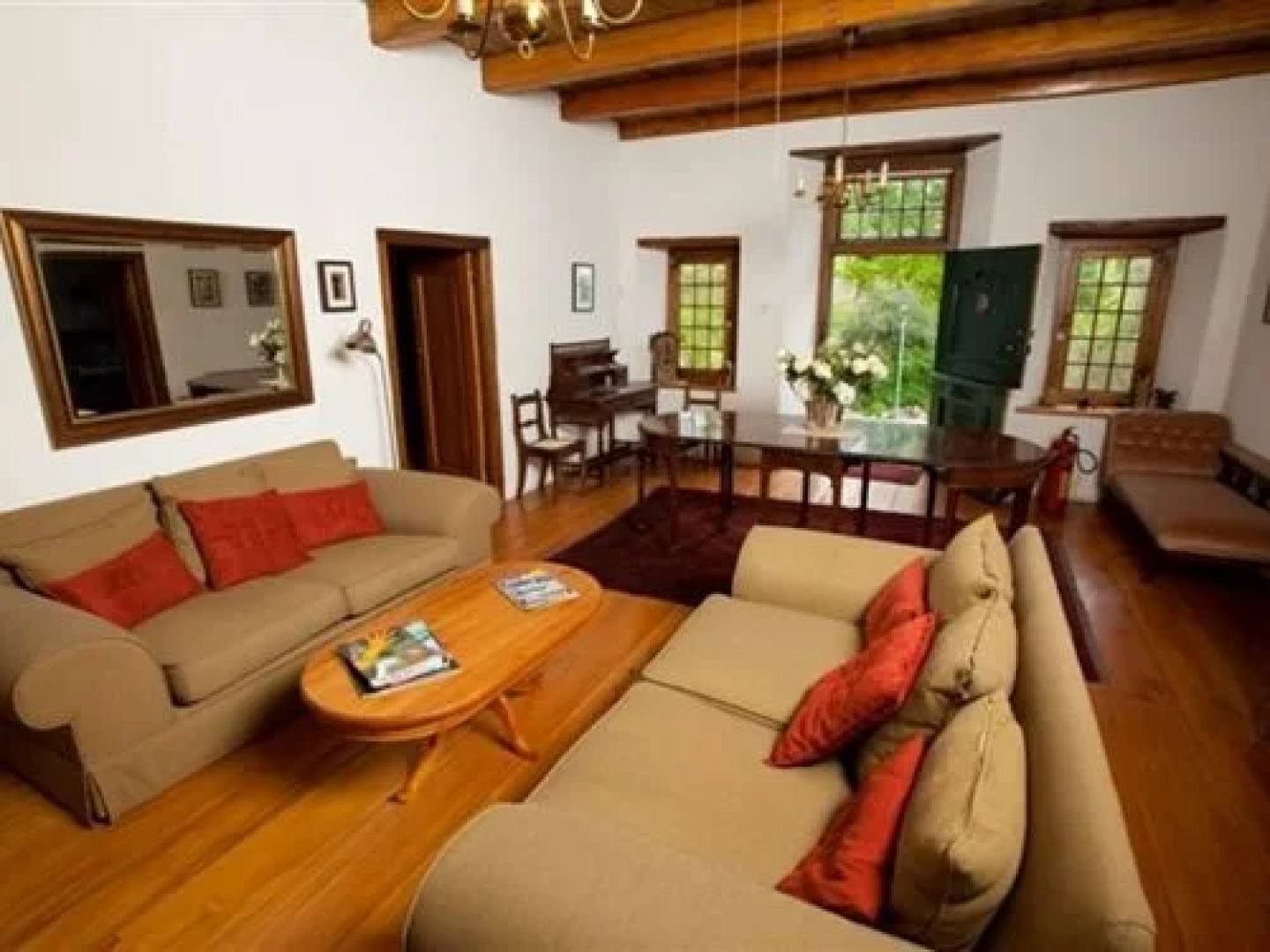 Tulbagh Travelers Lodge