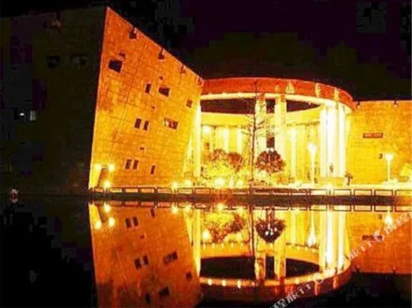 Longhushan Yunjin Hostel