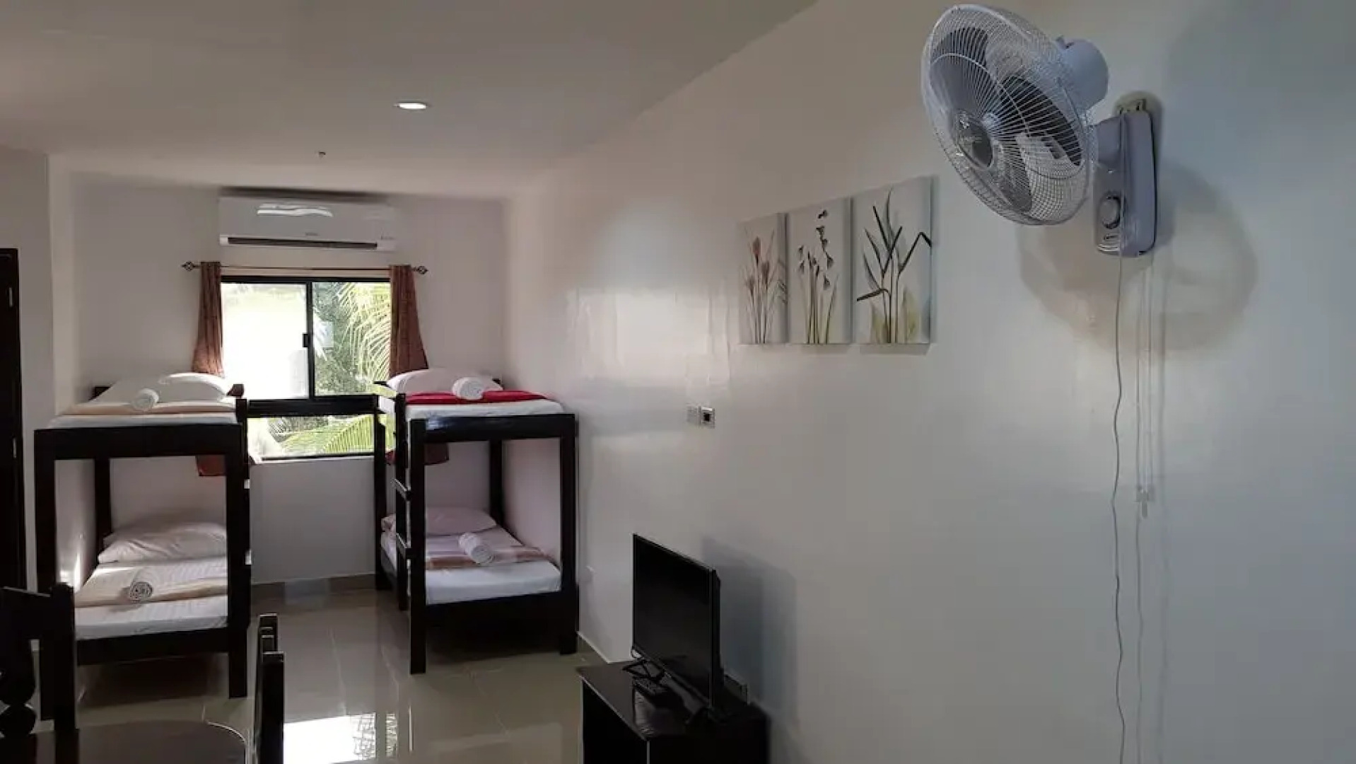 Spacious Private apartment at Laorenza Residences