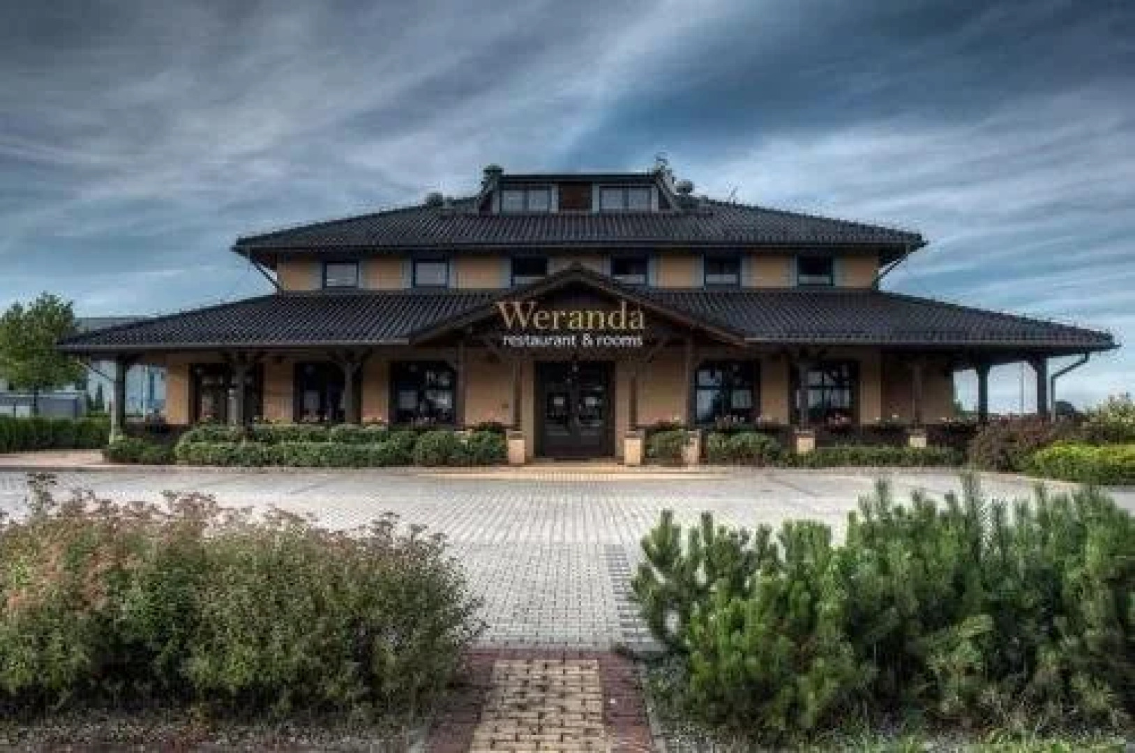 Weranda Restaurant & Rooms