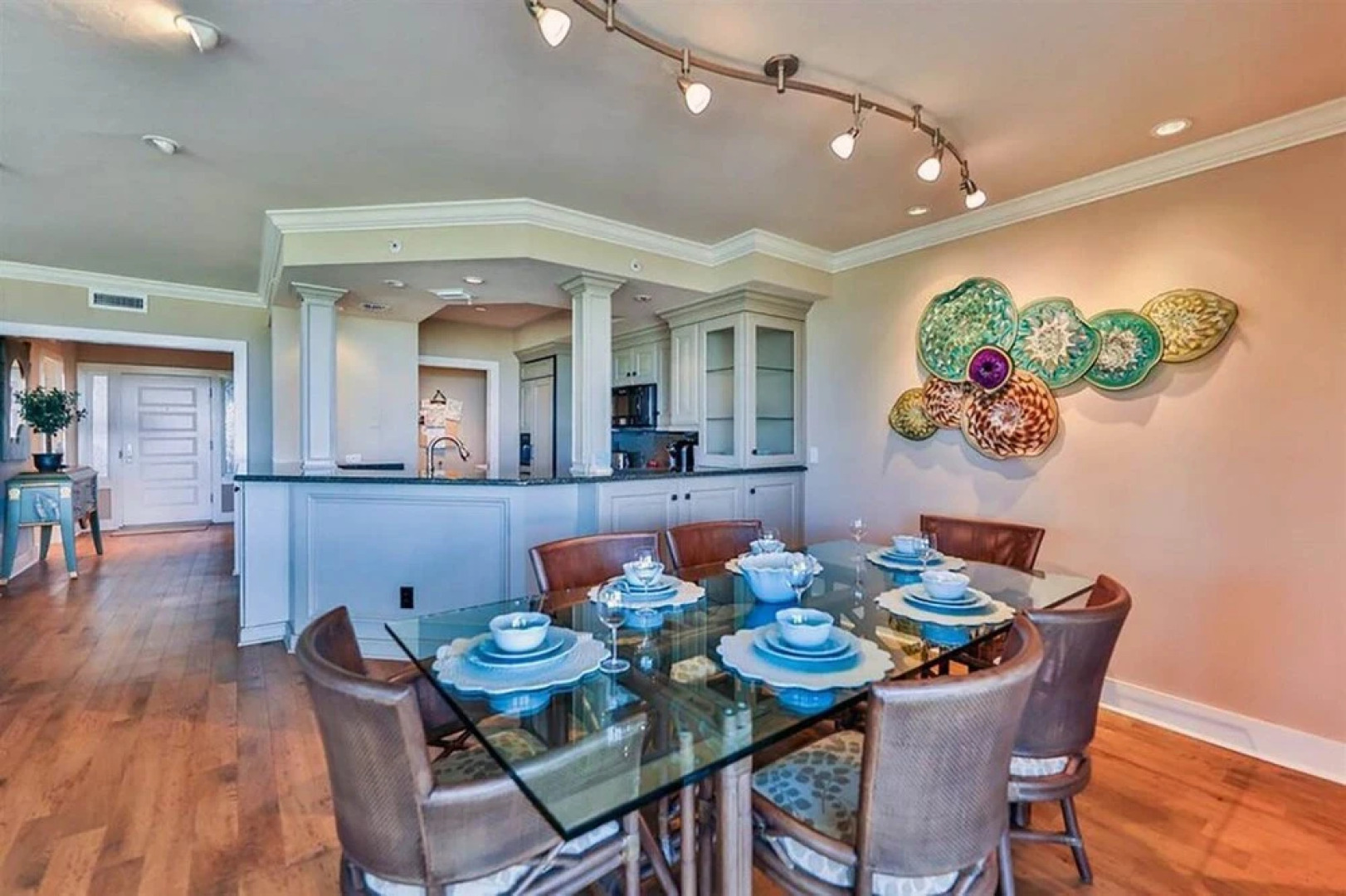 South Seas Lands End 1637