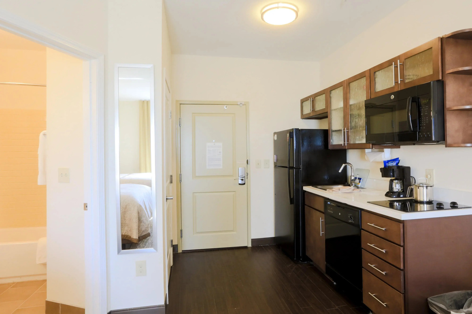 Candlewood Suites Auburn by IHG