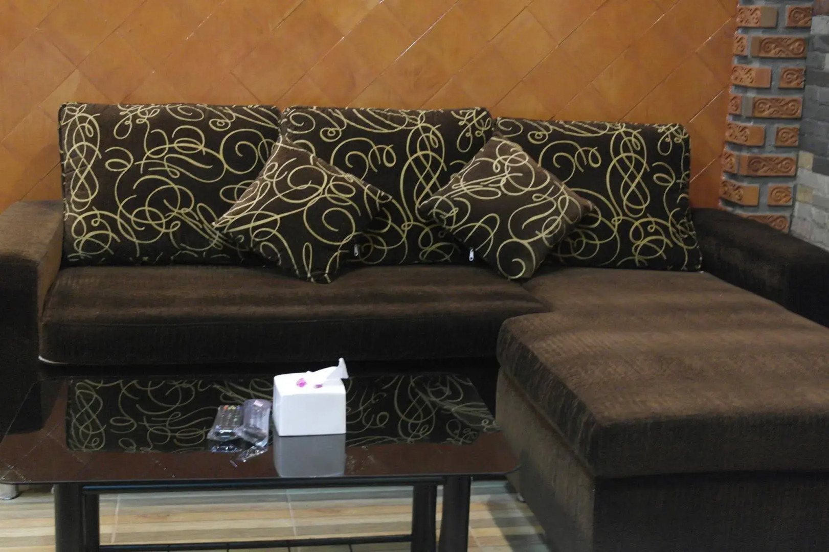 Phumthadarommanee Resort