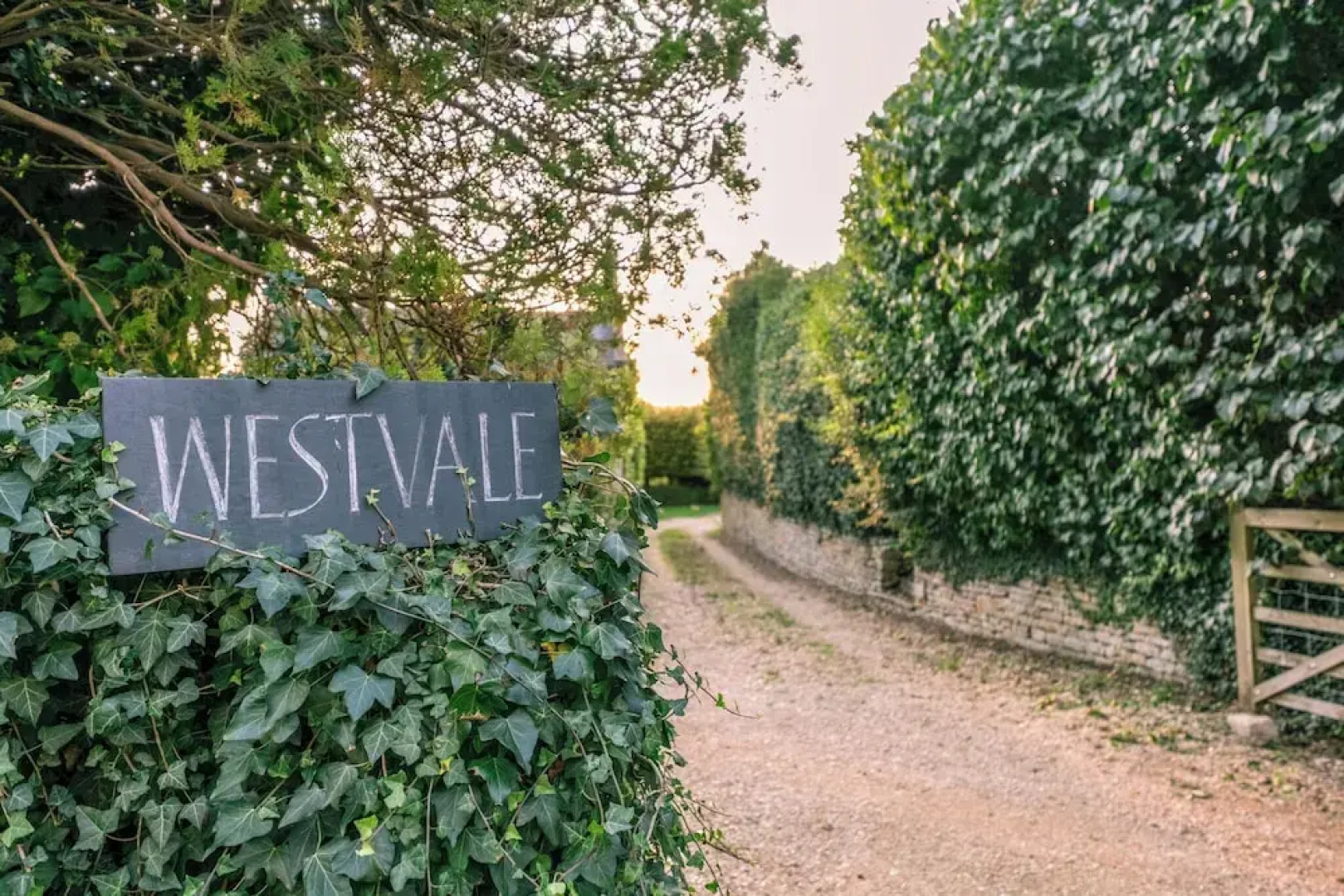 The Cider Barn - Gorgeous 2BD Near Bath