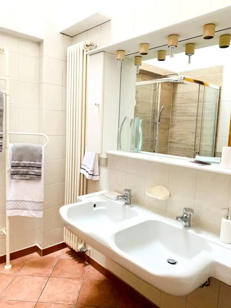 Apartment With one Bedroom in Lavena Ponte Tresa, With Wonderful Lake View, Enclosed Garden and Wifi