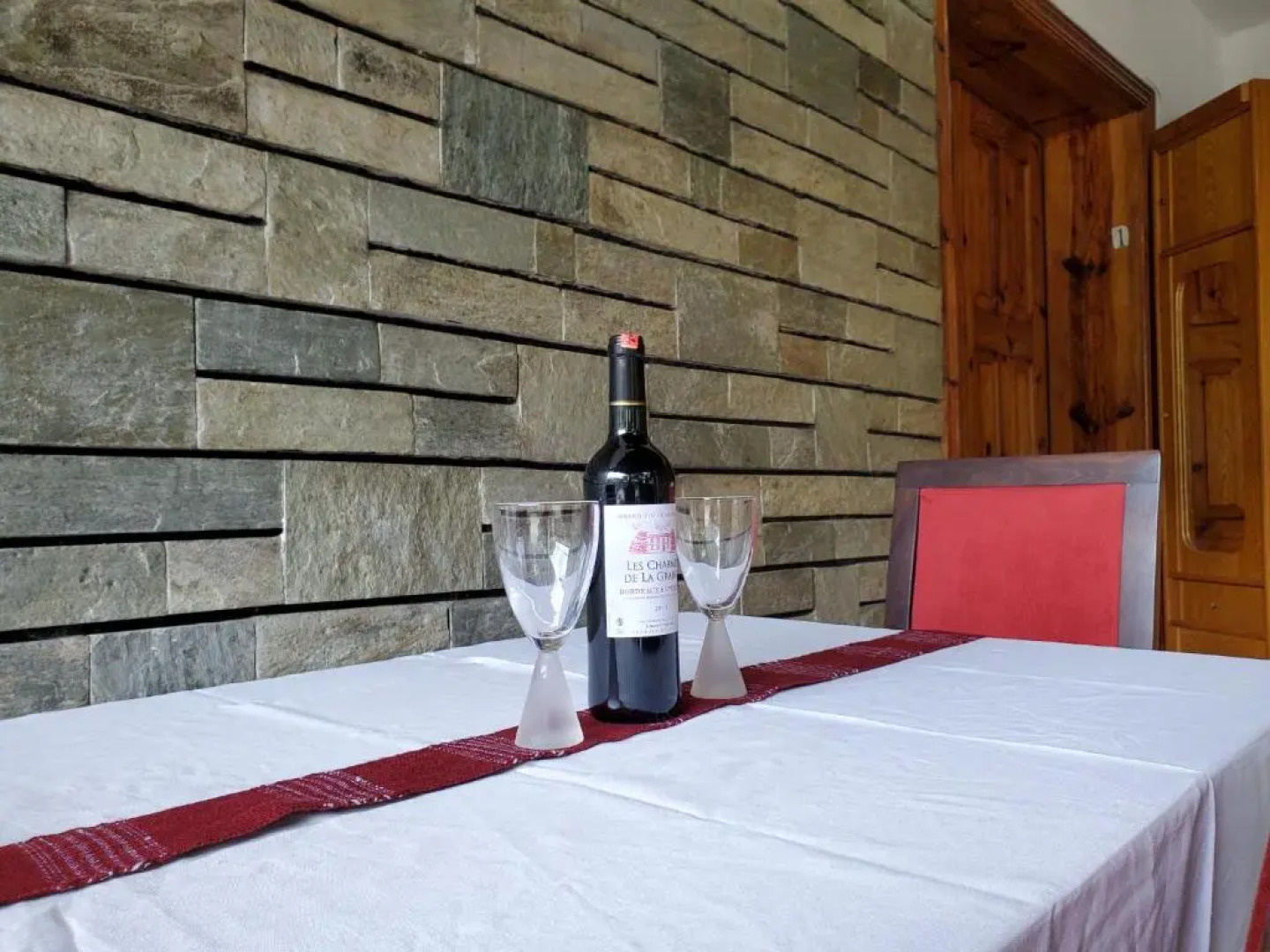 Unique Traditional House, hosted by J&G