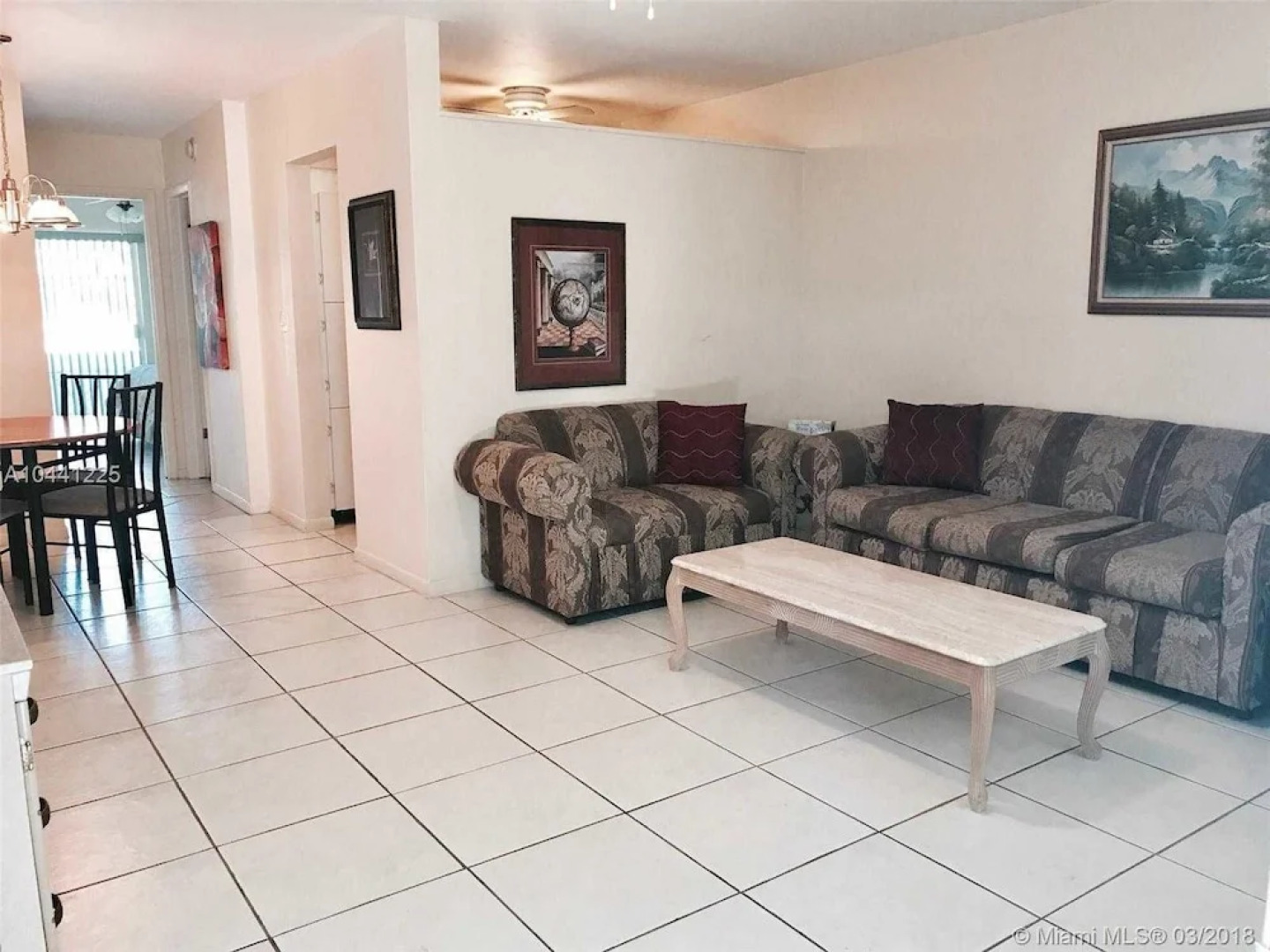 Cozy Cottage Close To Cloverleaf