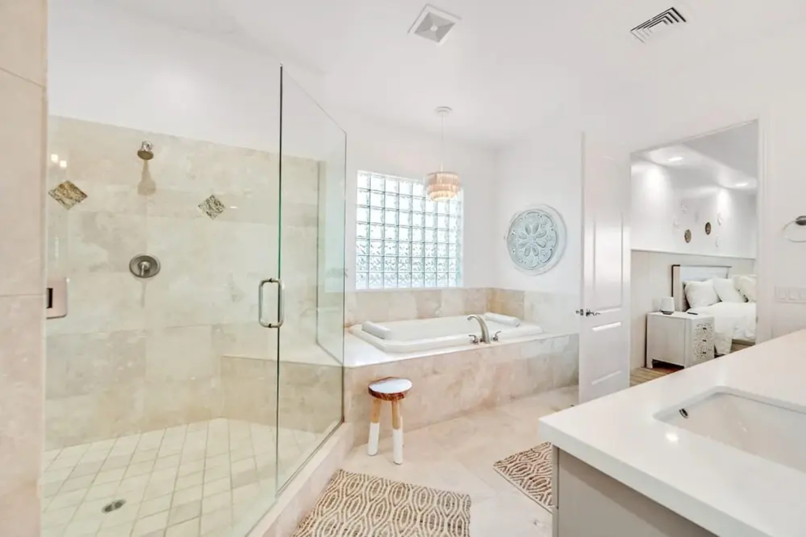 Villa Oasis A Stunning Pool Experience Minutes to Vegas Strip Spa Waterfall RV Parking 5 Bedrms 6 Beds 1 Story