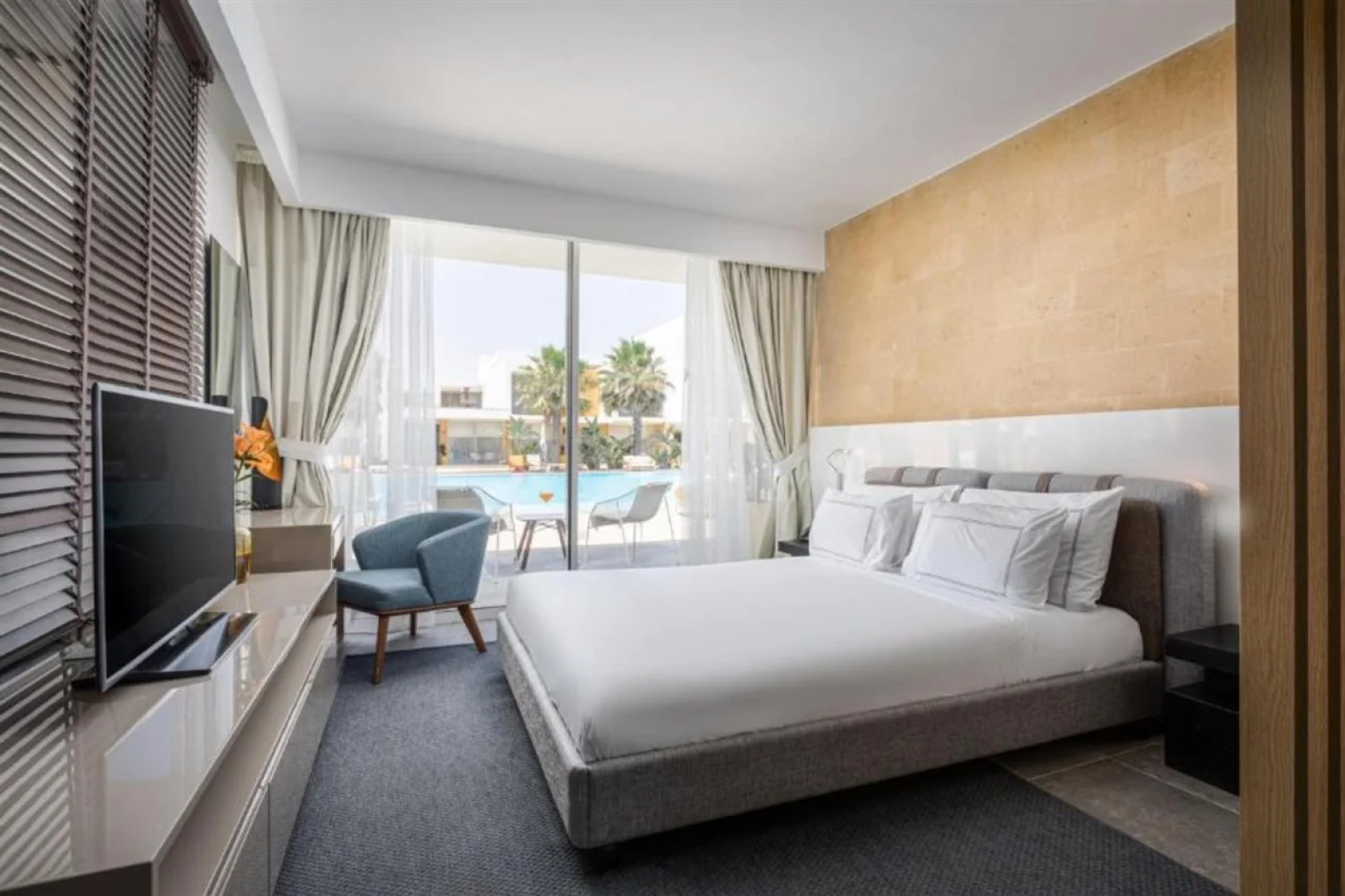 The G Hotel Seashell