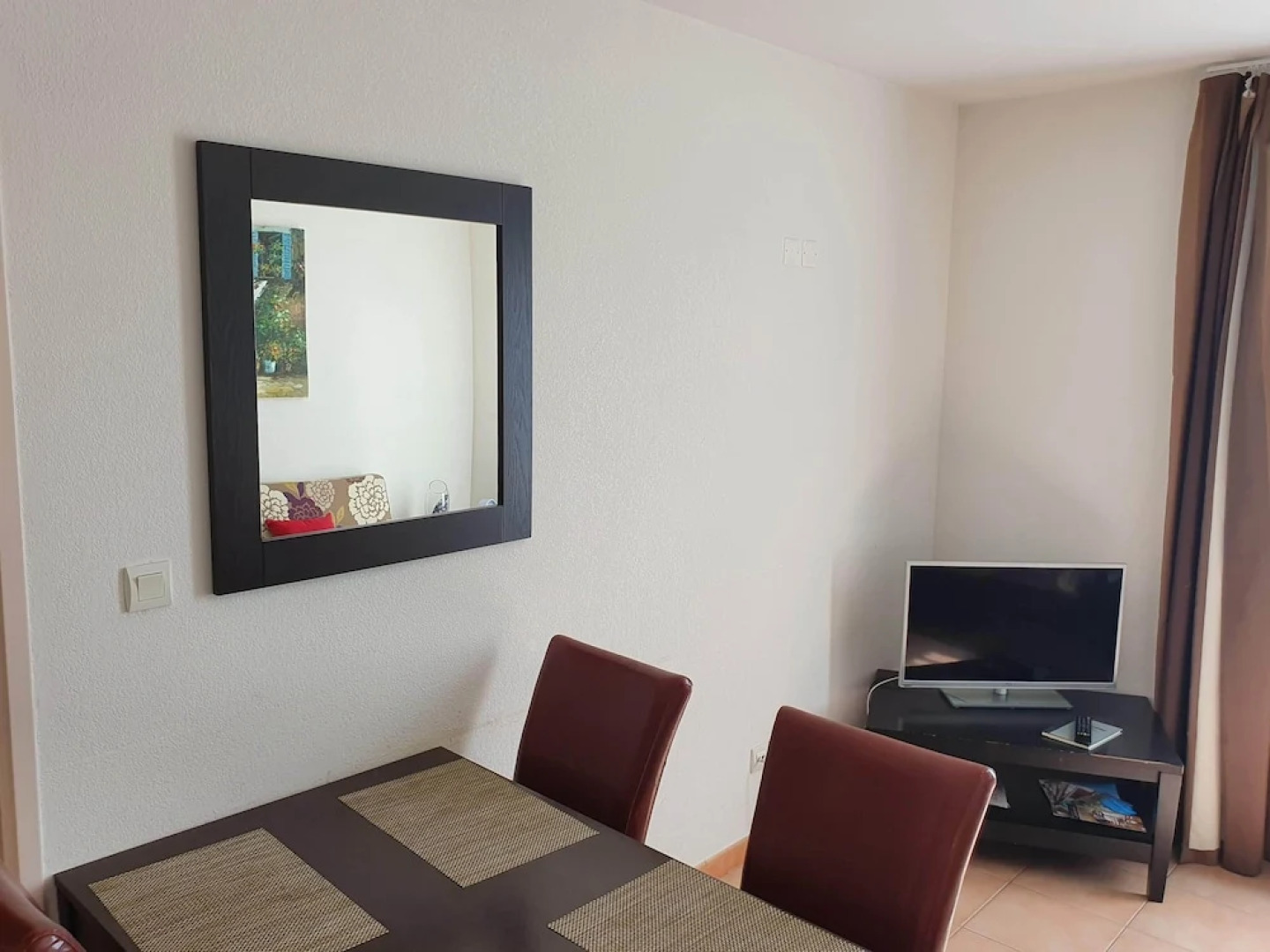 Joli T2 piscine hammam & parking gratuit