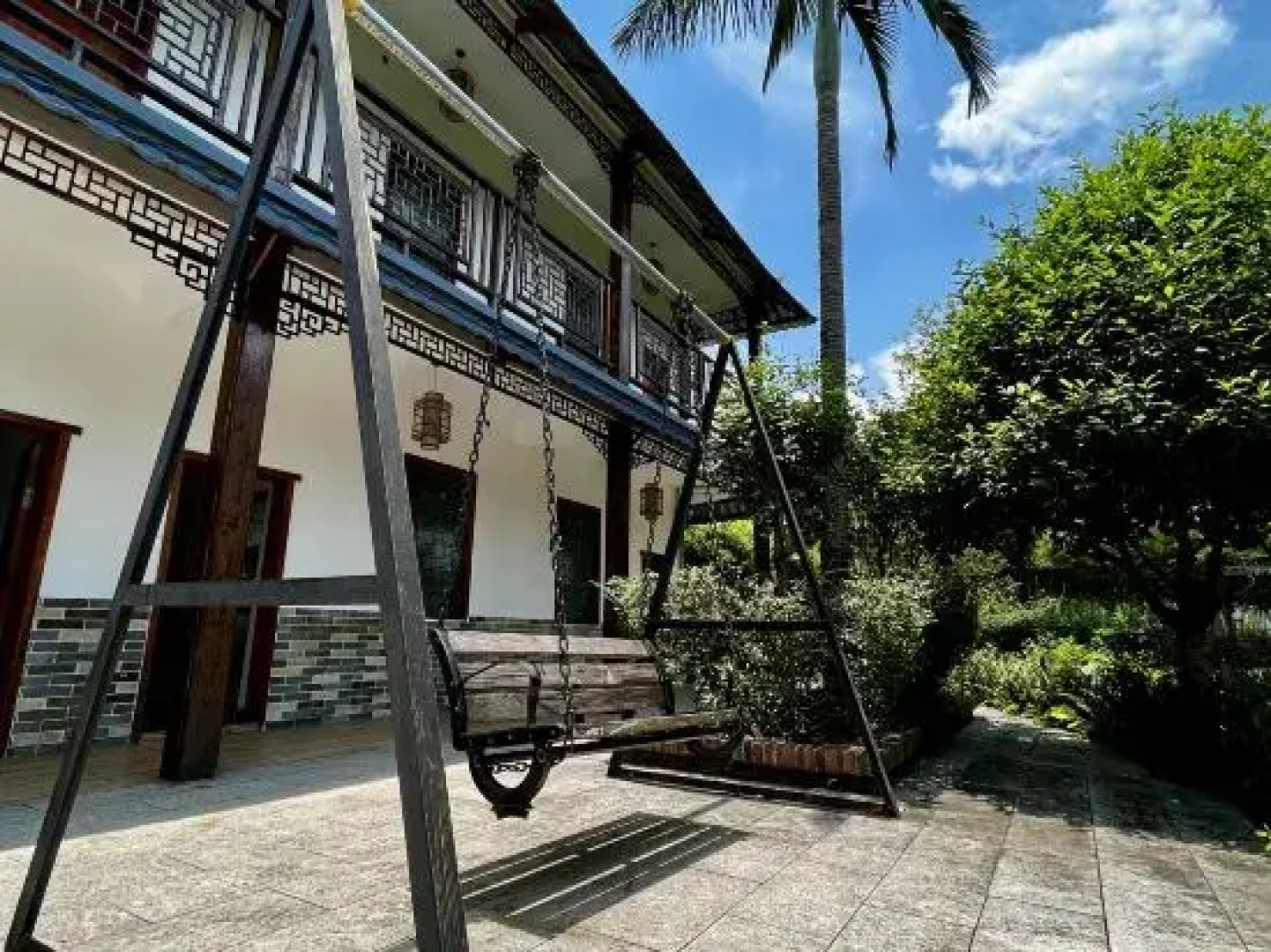 Yingxi Peak Forest Corridor Cuiying Residence