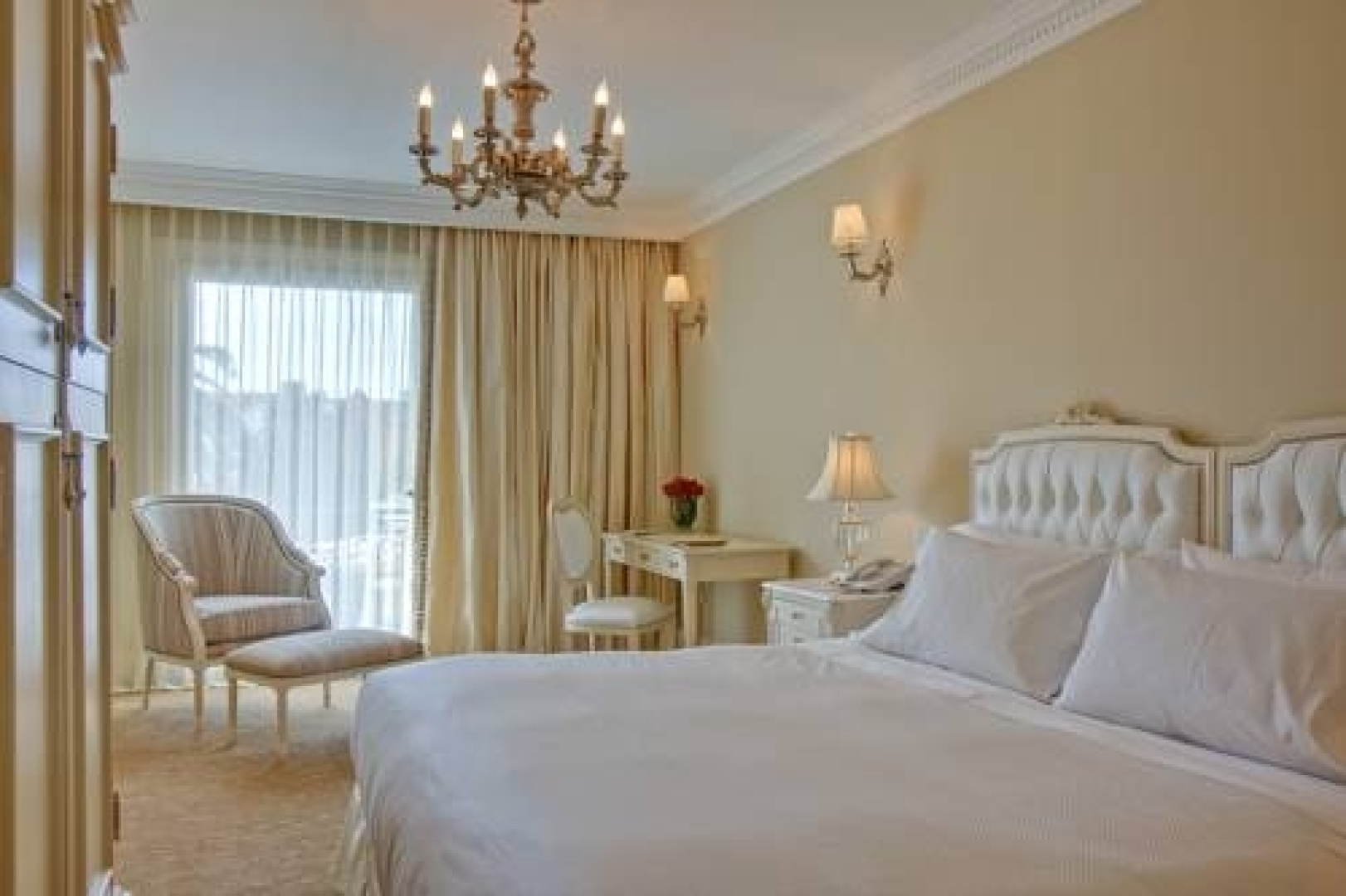 Sainte Jeanne Boutique & Spa