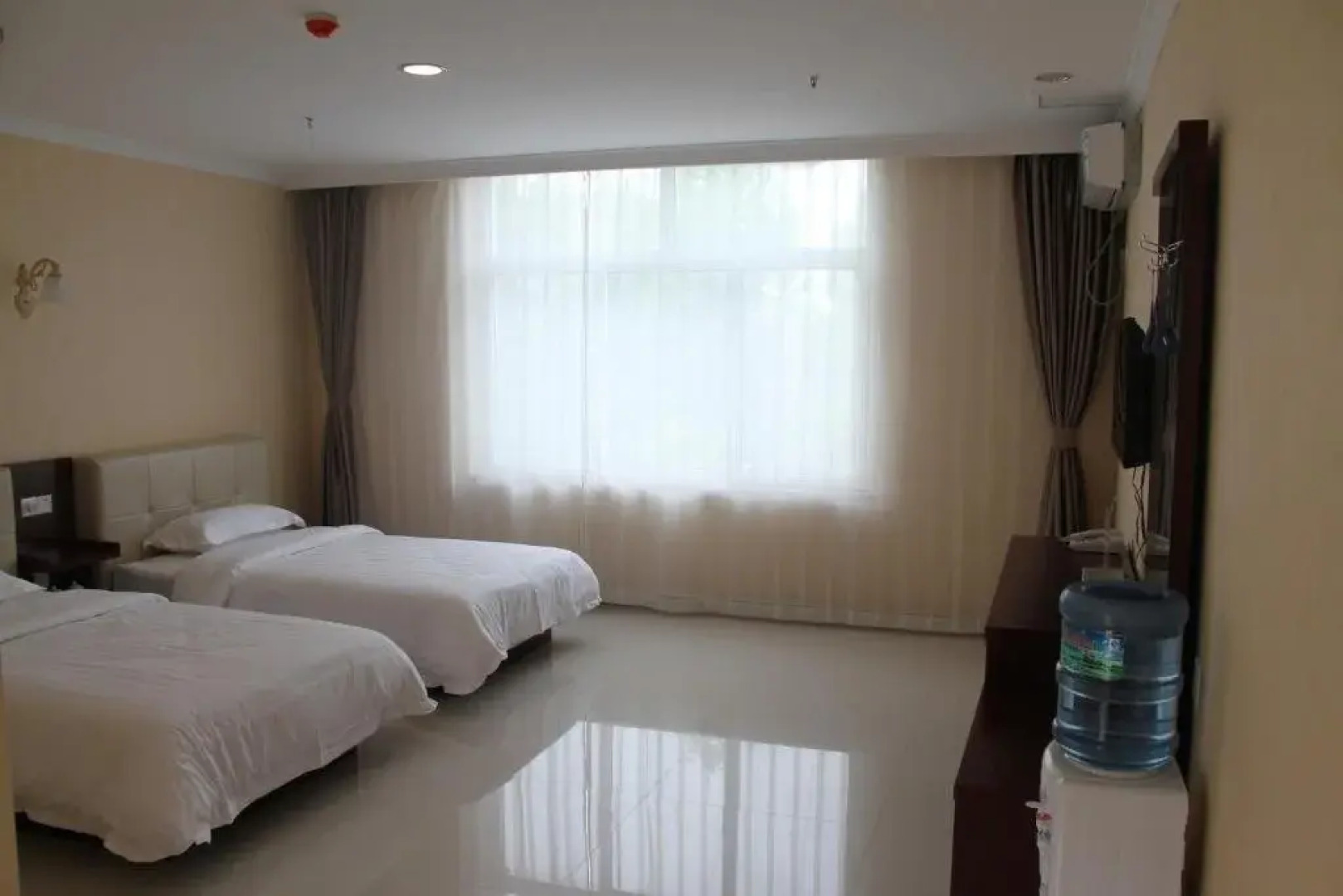 Tianyuan Business Hotel Shijiazhuang South Pingan Street