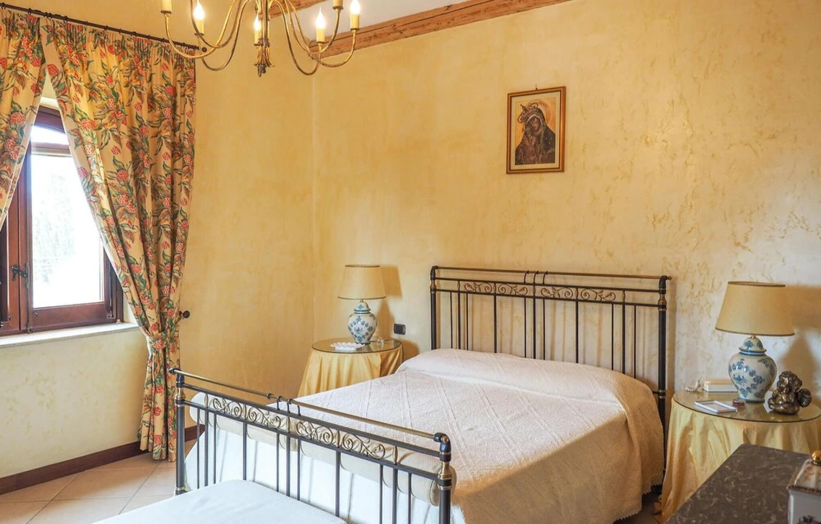 Amazing Home in Butera With Jacuzzi, Wifi and Private Swimming Pool