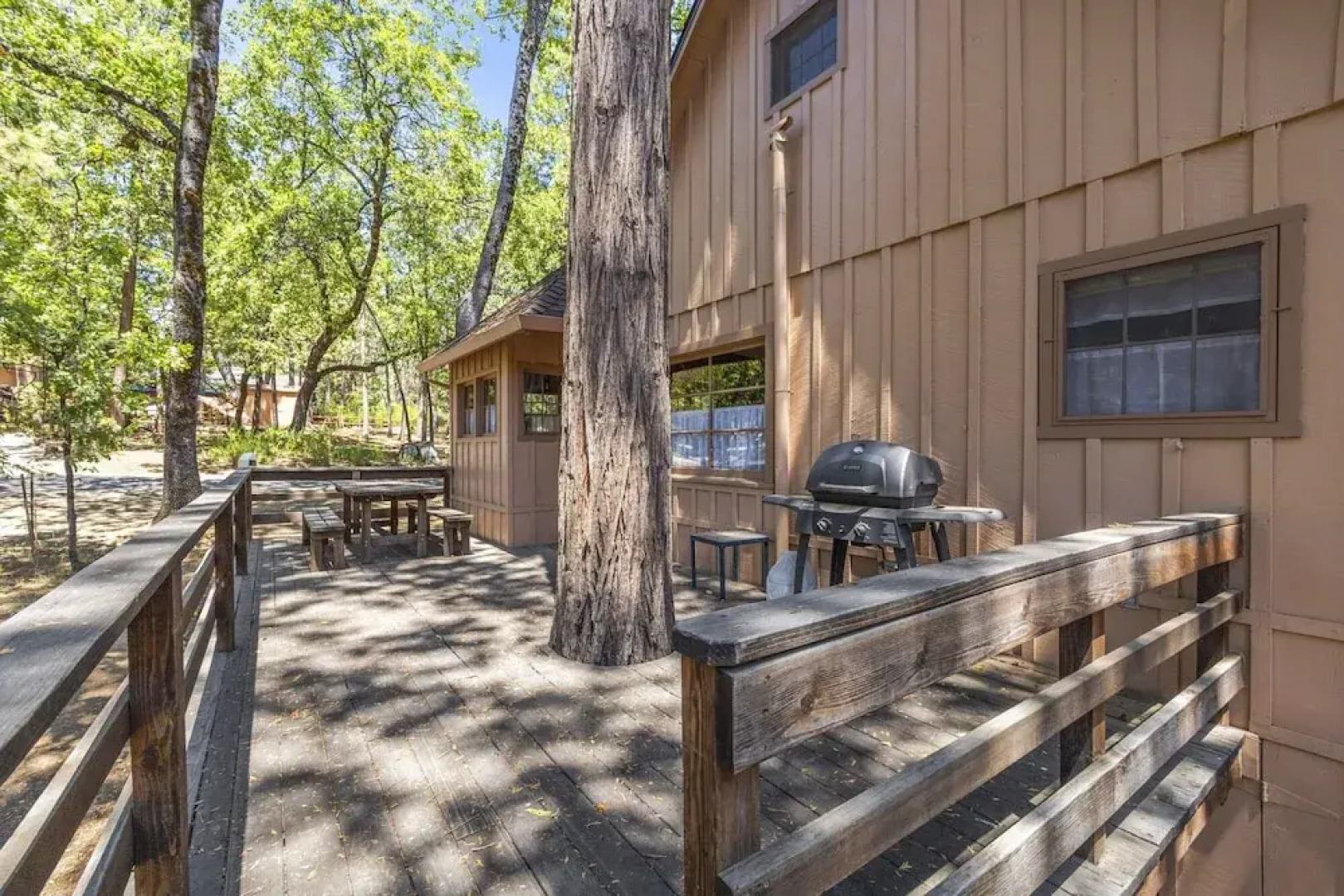 The Nest 4 Bedroom Cabin by Redawning