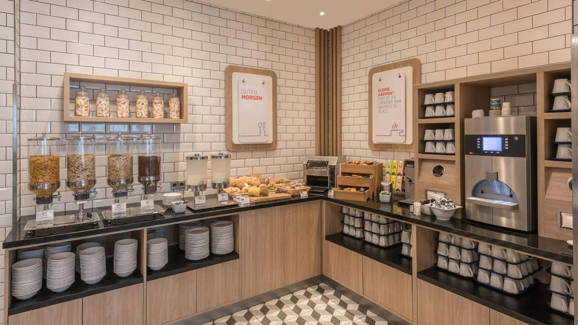 Premier Inn Cologne City Sud Hotel