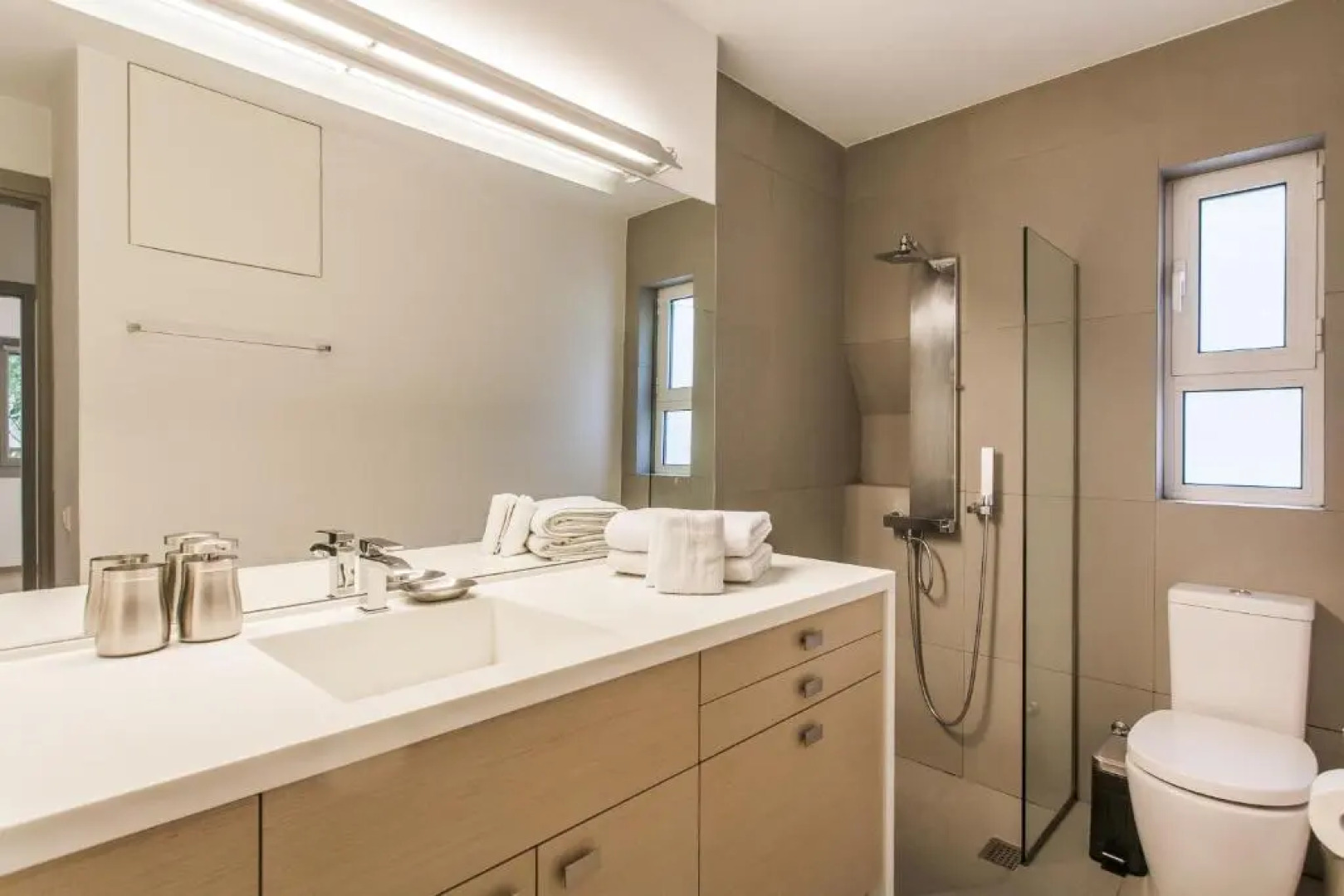 Homz AH19 Psychiko Apartment