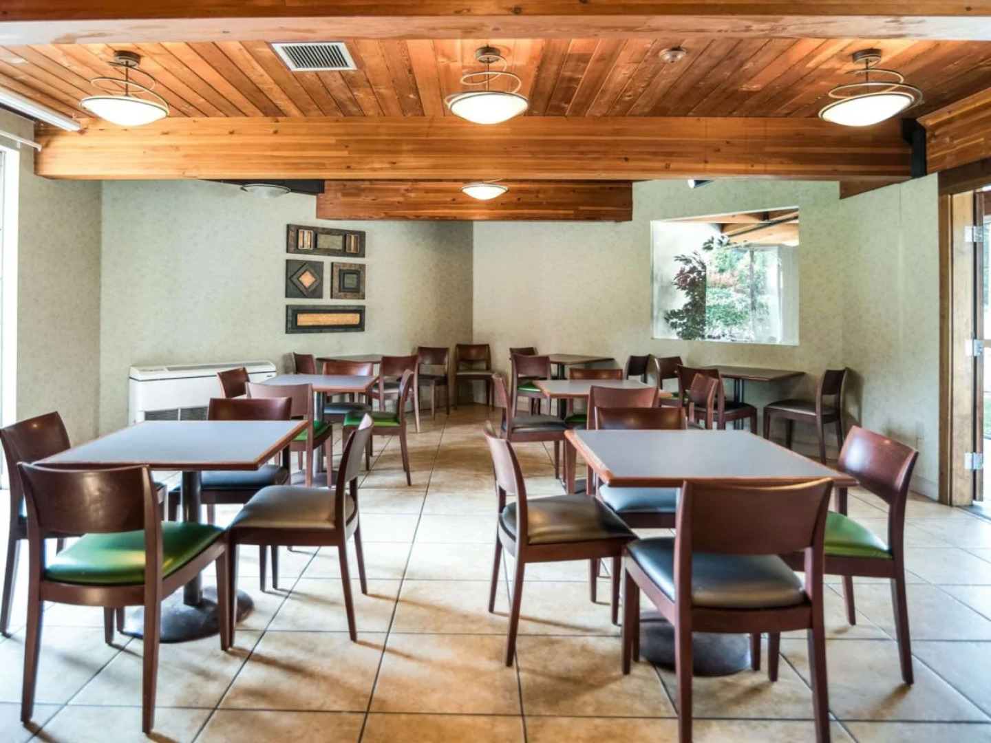 Quality Inn Greenfield