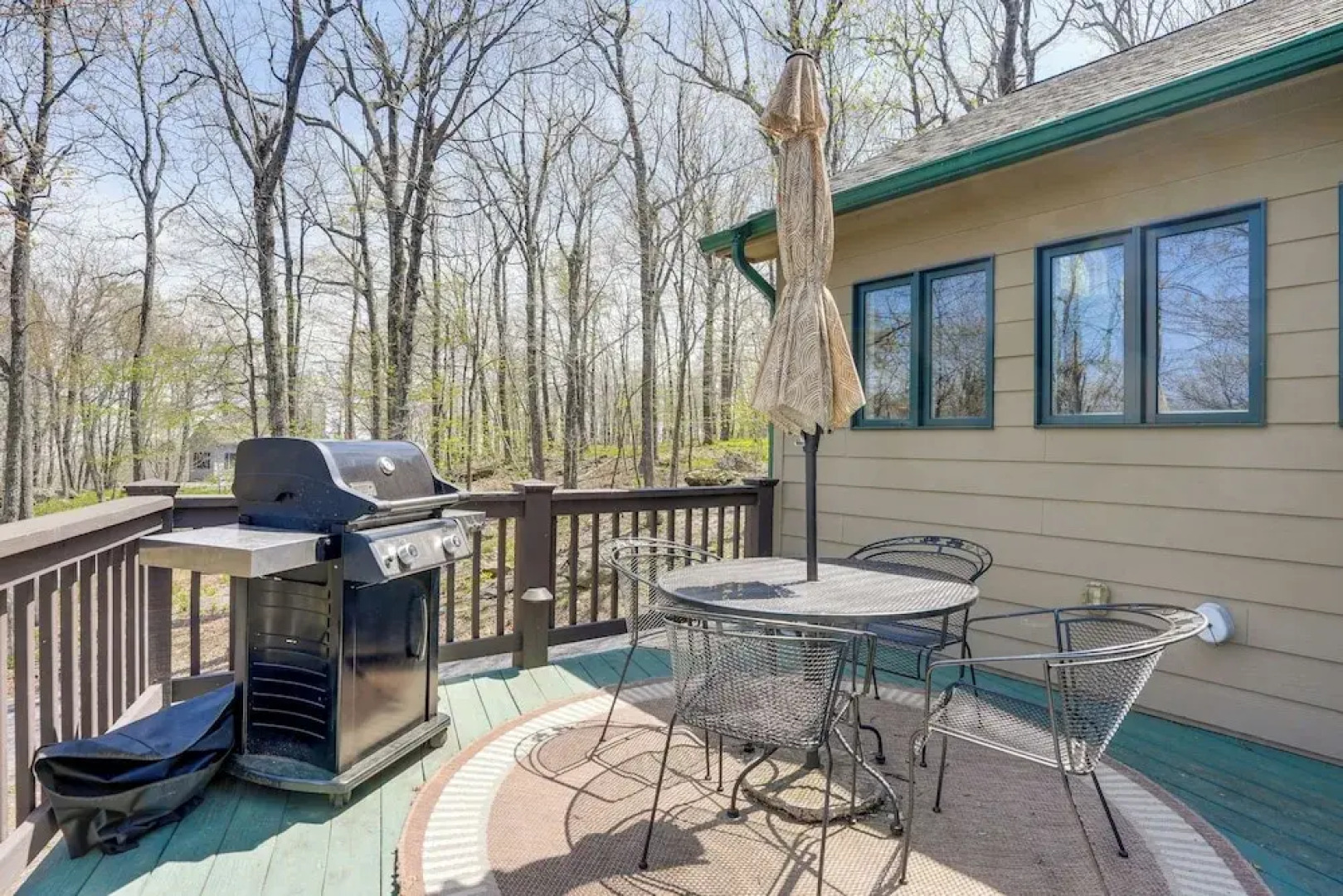 Stunning Wintergreen Resort Home: Ski & Golf!