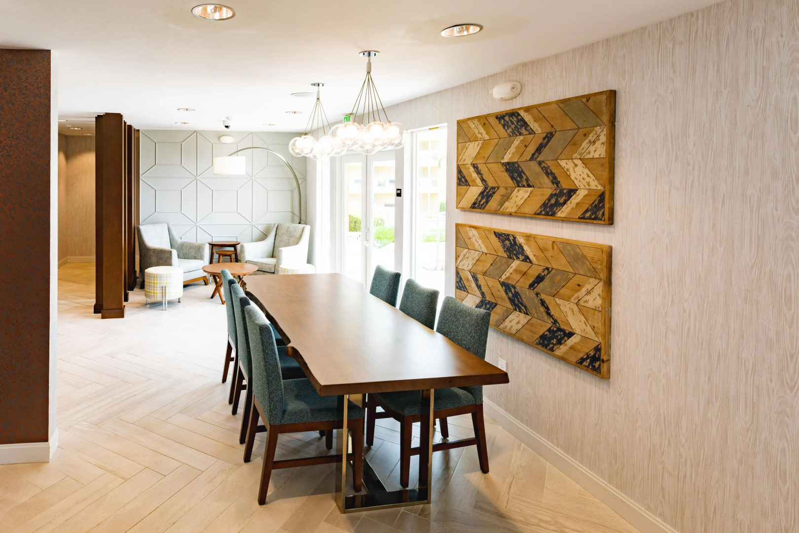 SeaCrest OceanFront Hotel