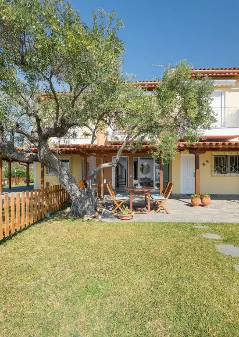 Bellevue Summerhouse