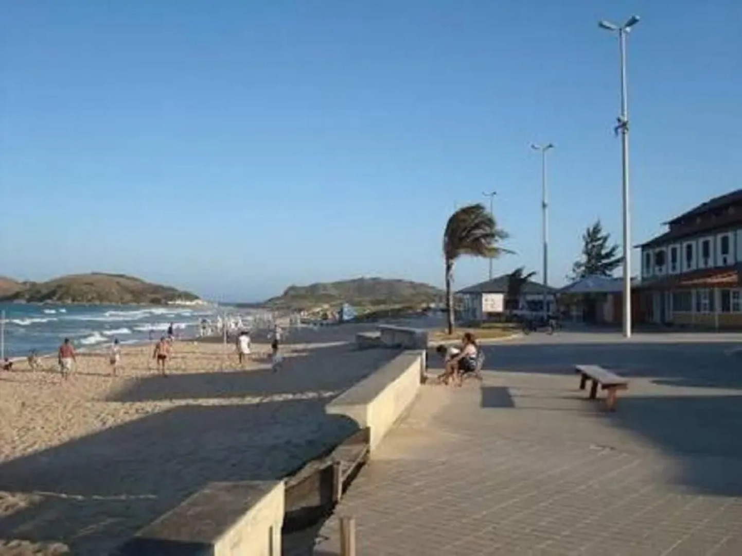 CASA PERO CABO FRIO a 60 Metros da praia