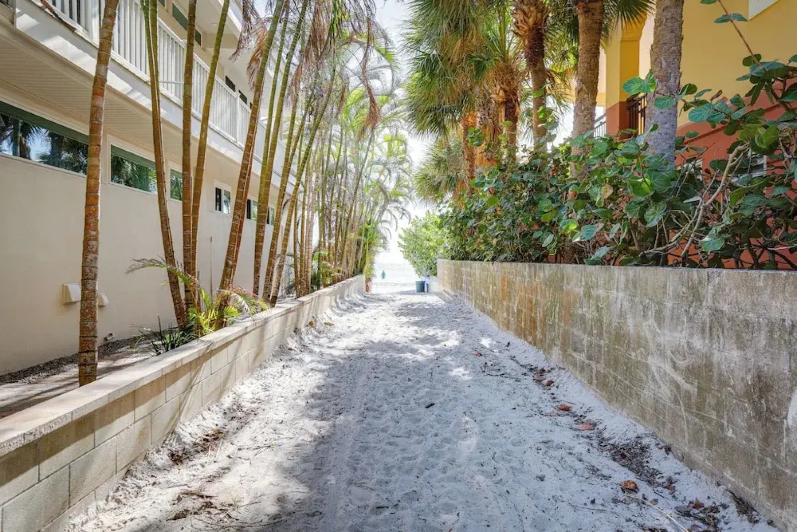 Modern Redington Beach Townhome: Steps to Beach!