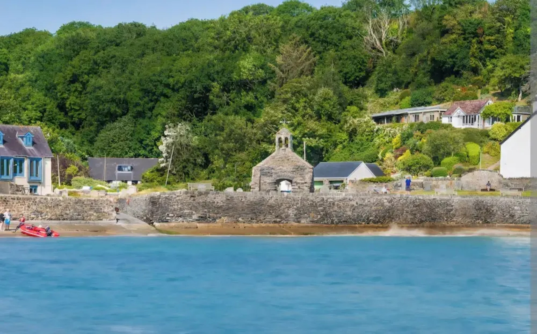 Cariad Bach 64 Dinas Cross