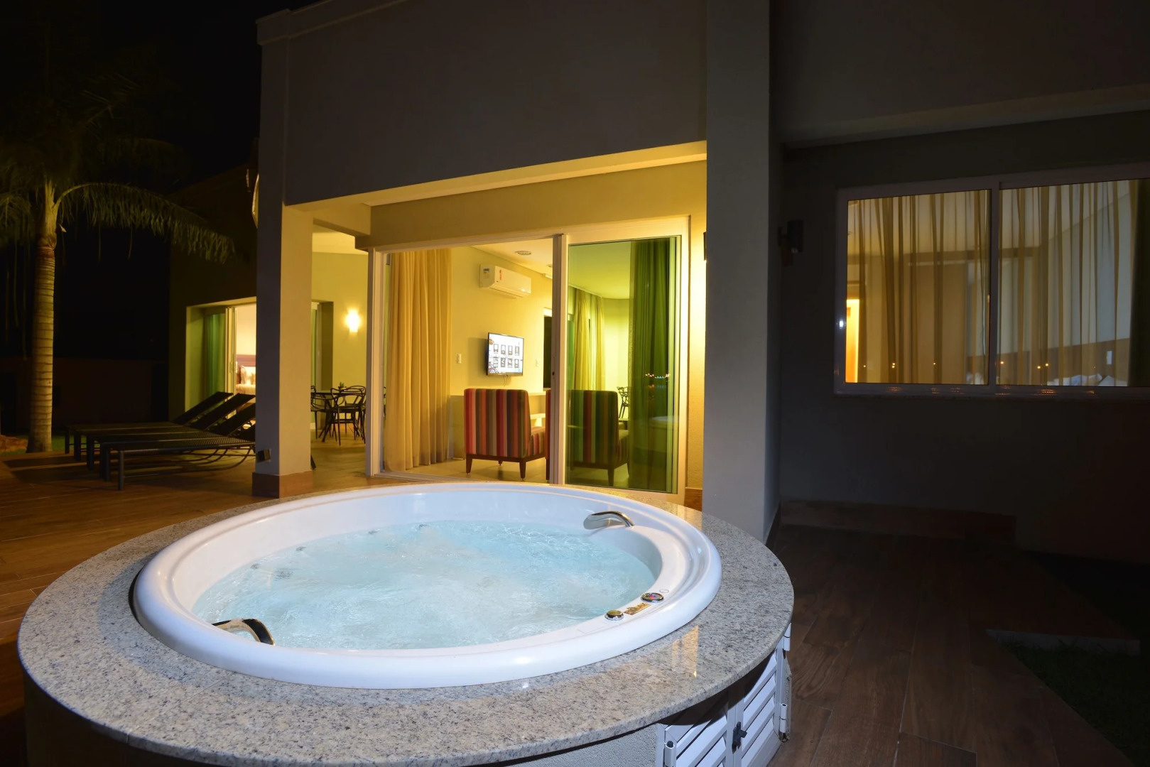 Malai Manso Yacht Convention & Spa