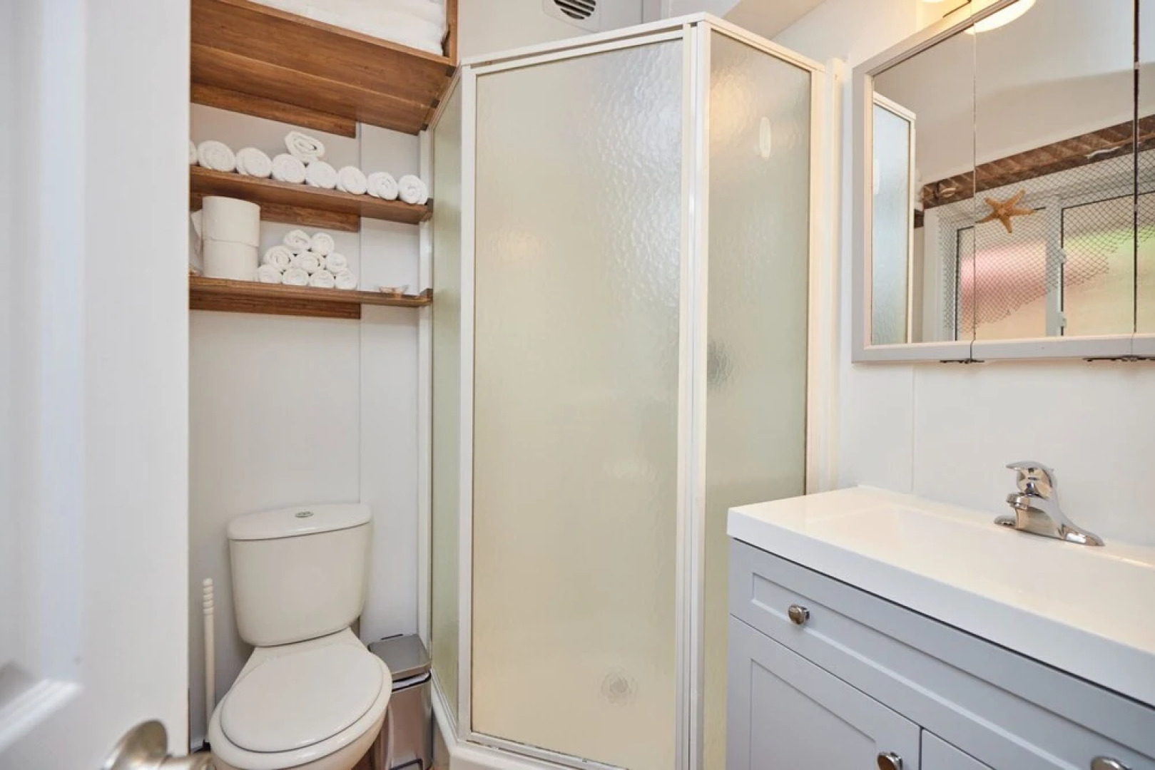 Lake Haven Beach Resort