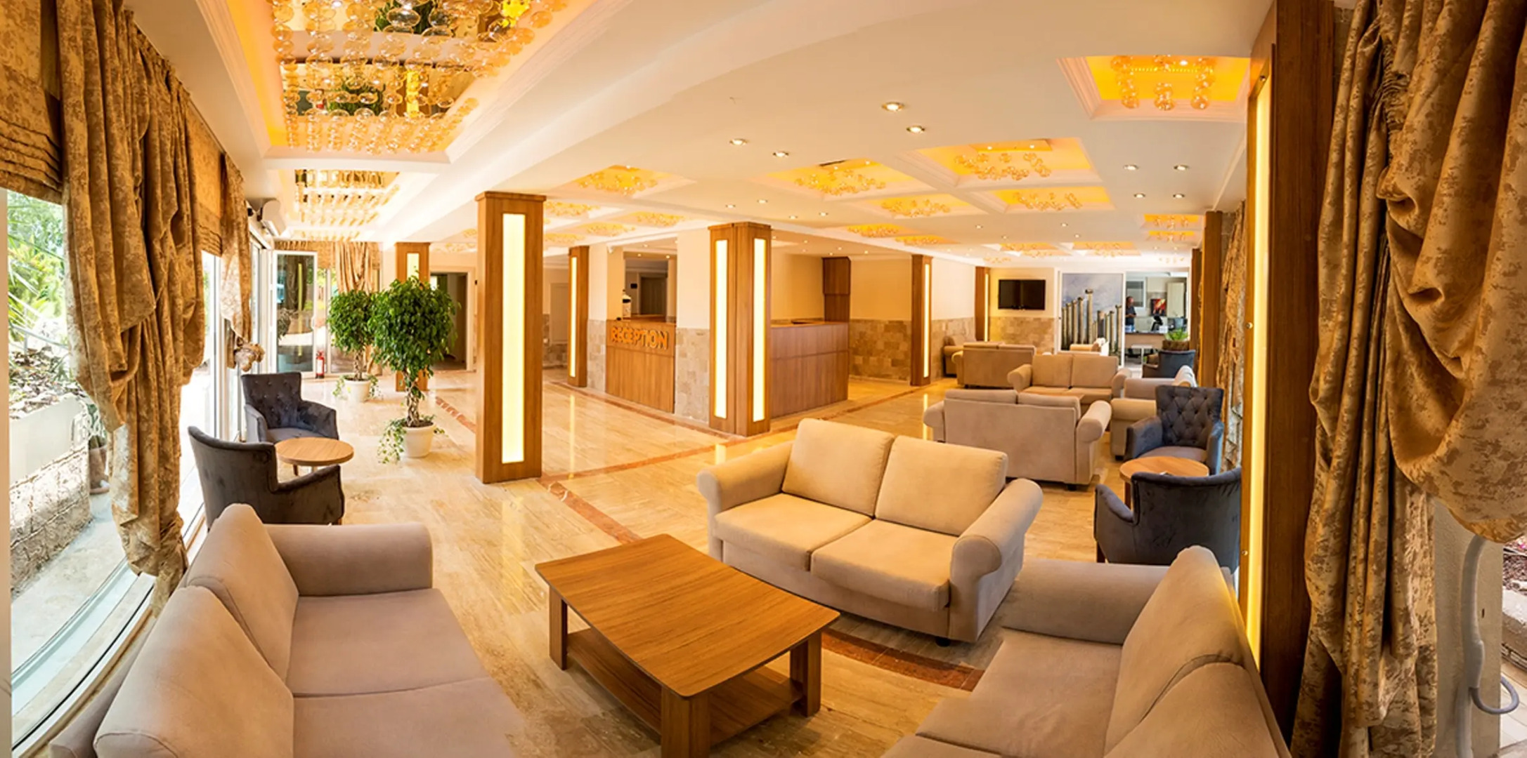 Отель Rich Melissa 