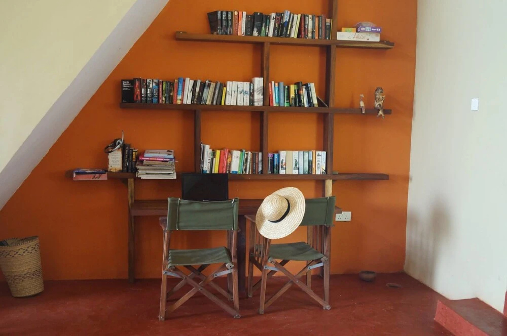 Pangani Cliffs Lodge