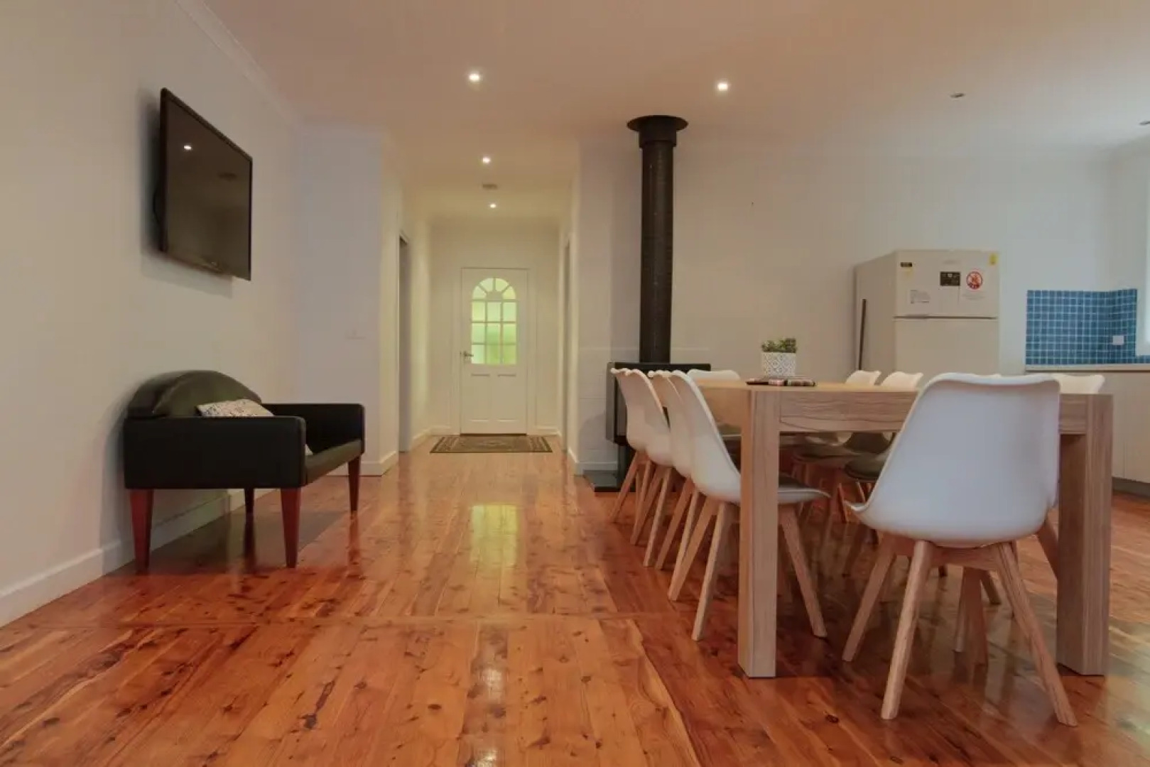 The White House & Retreat