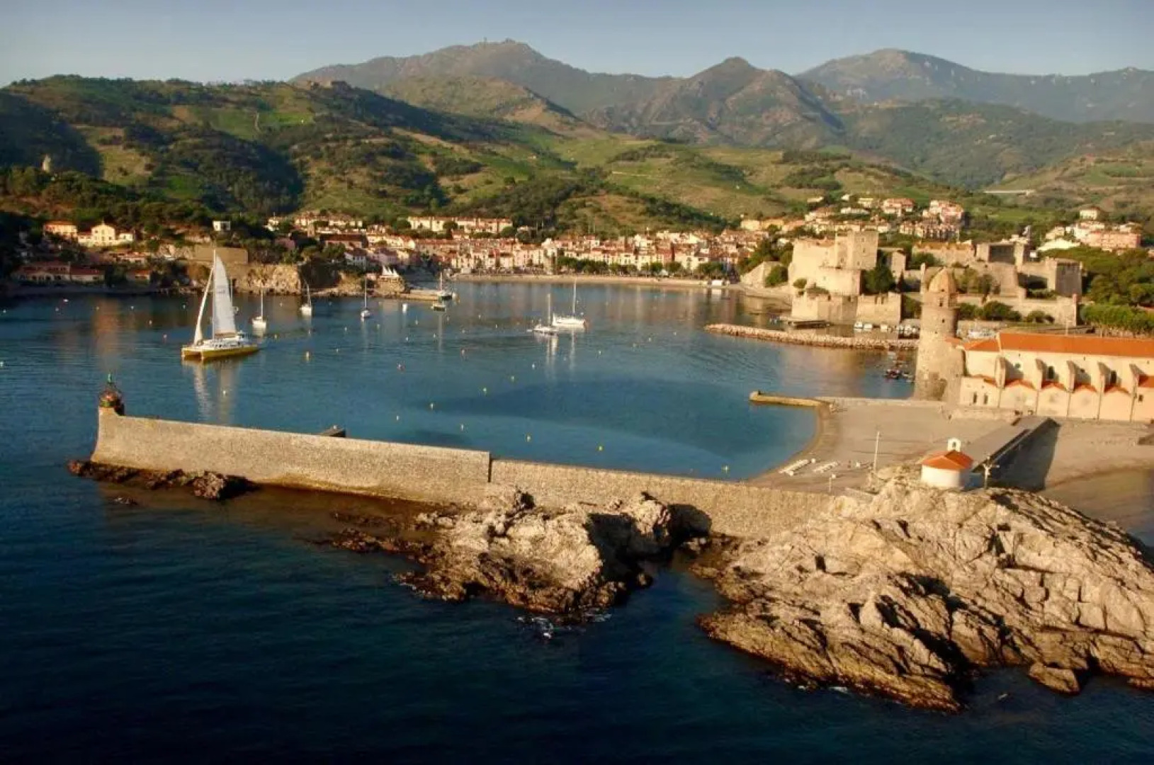 Appartement de charme terrasse solarium au calme