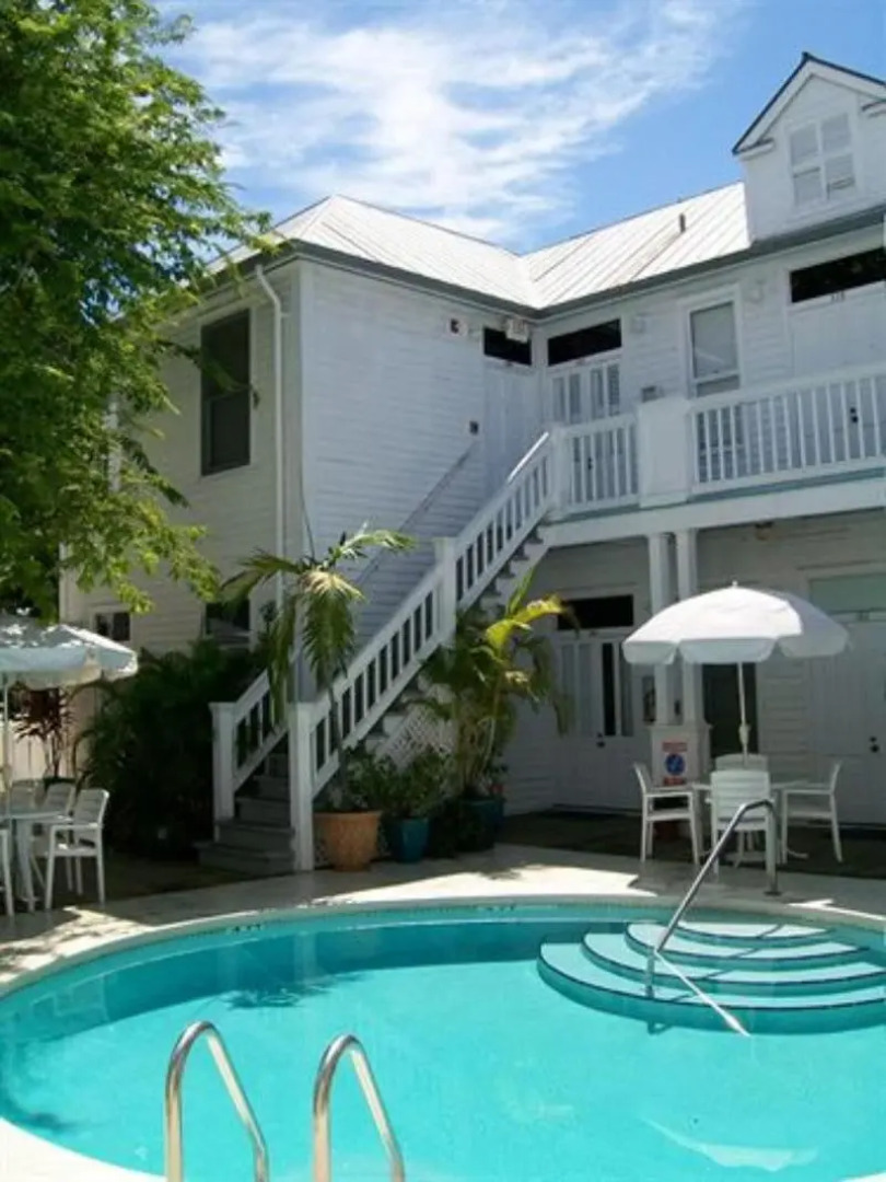 Amsterdam's Curry Mansion Inn