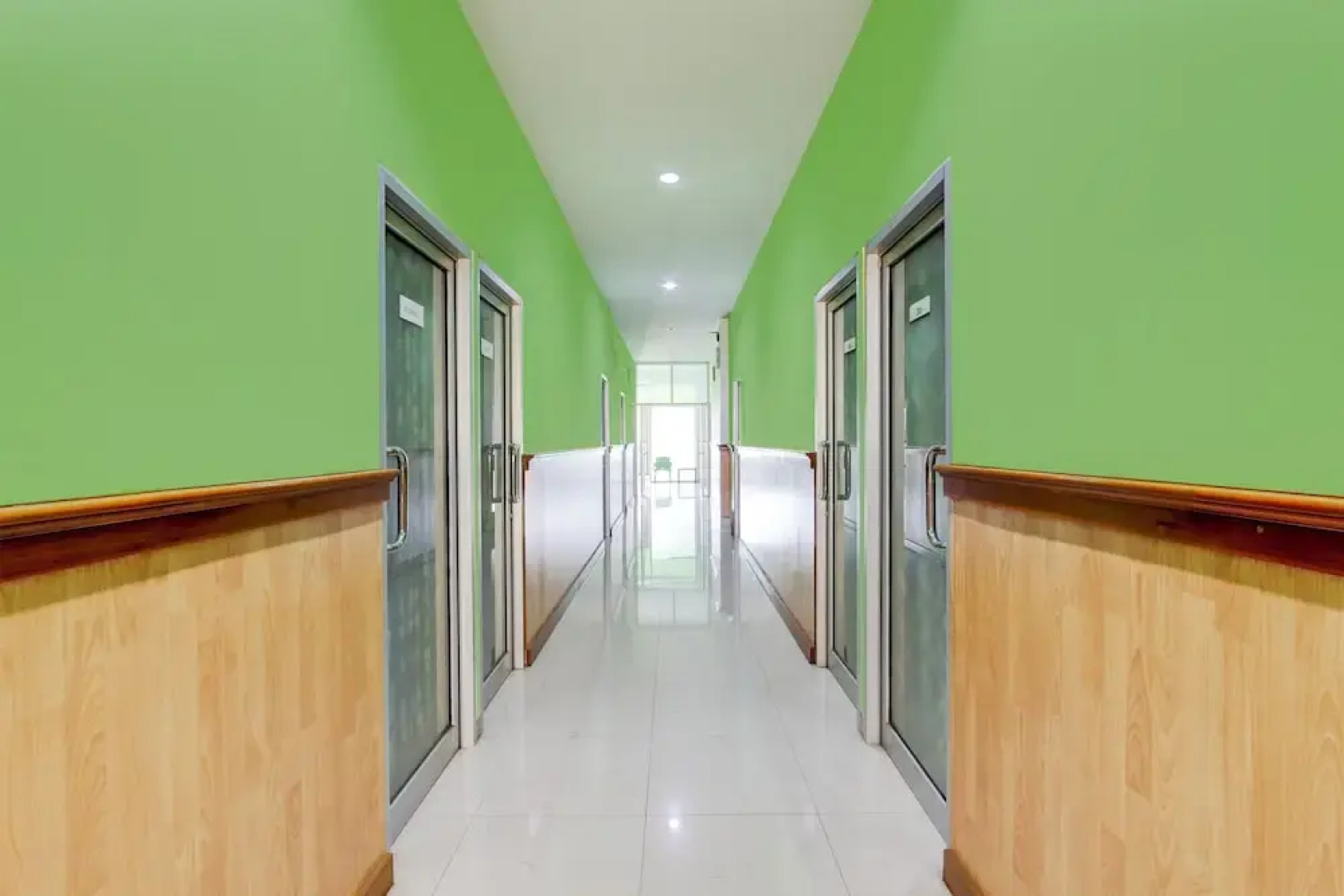 Hotel O Jalan Slamet Riyadi Near Bandara Adi Soemarmo Formerly Amanah Sejahtera