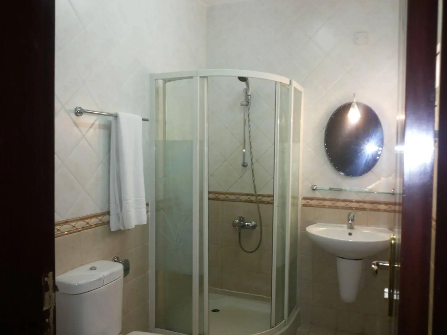 Gulf Hotel Apartment