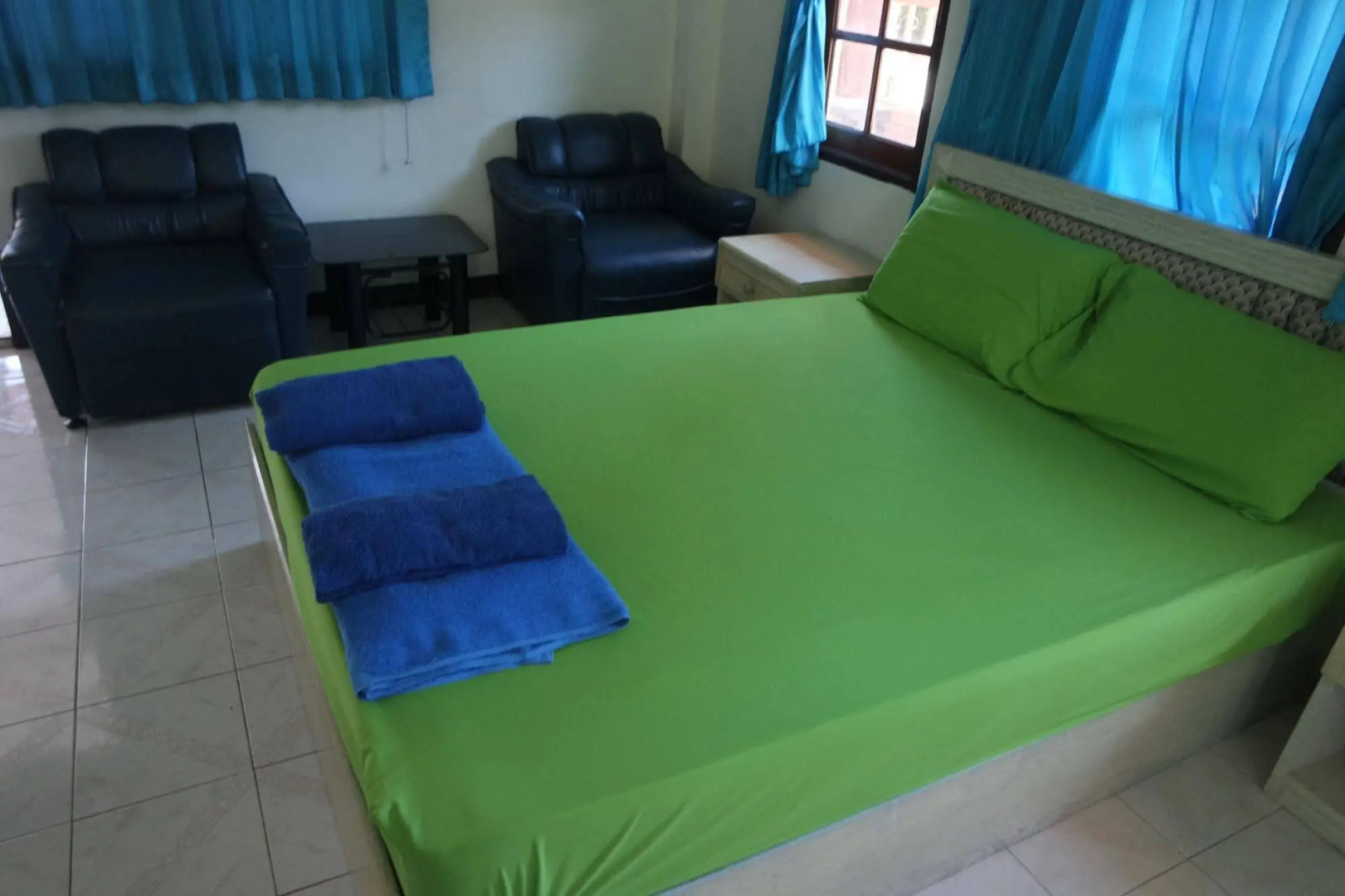 Valentine Home Koh Sichang