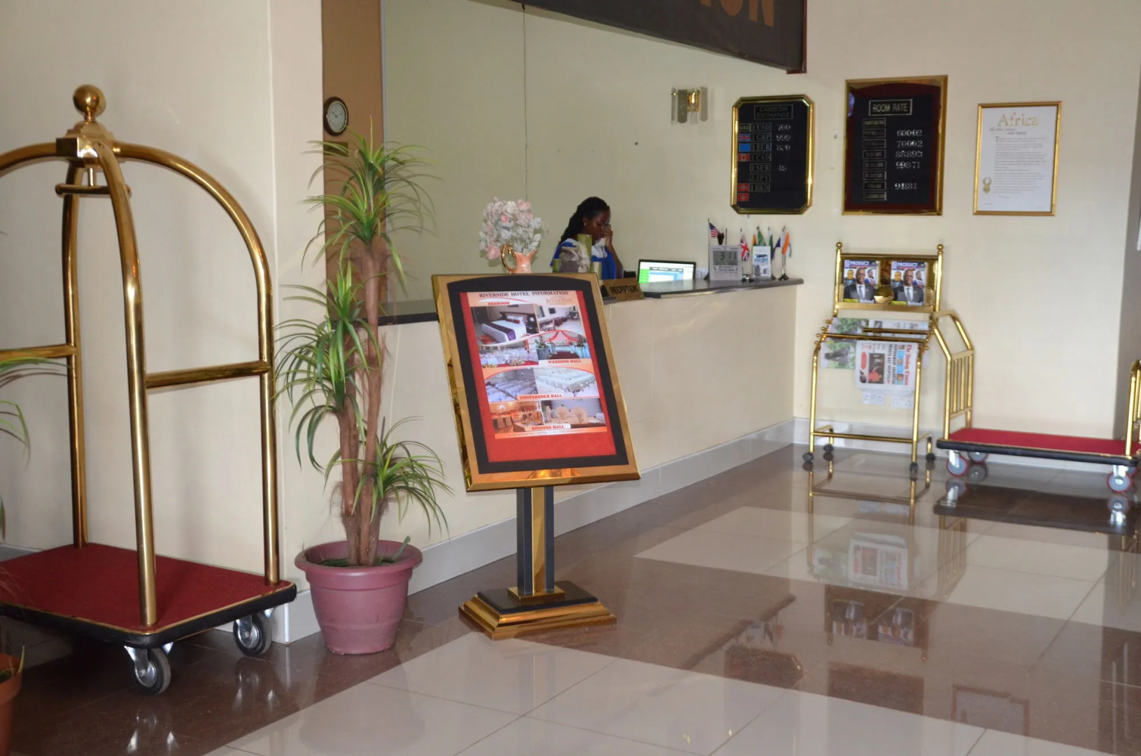 Riverside Hotel and Conference Centre