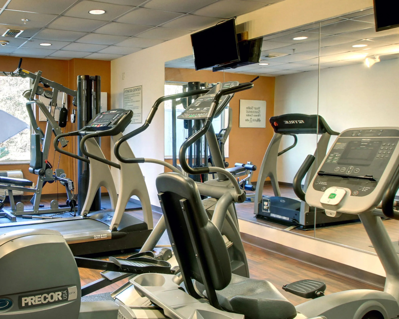 Comfort Suites Biloxi - Ocean Springs