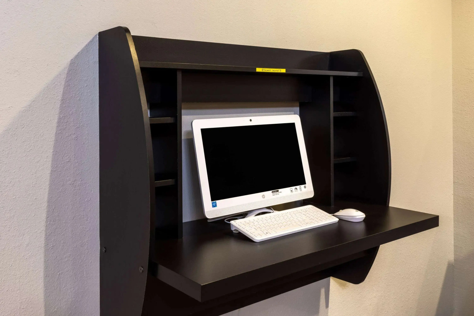 La Quinta Inn & Suites by Wyndham Fort Worth - Lake Worth