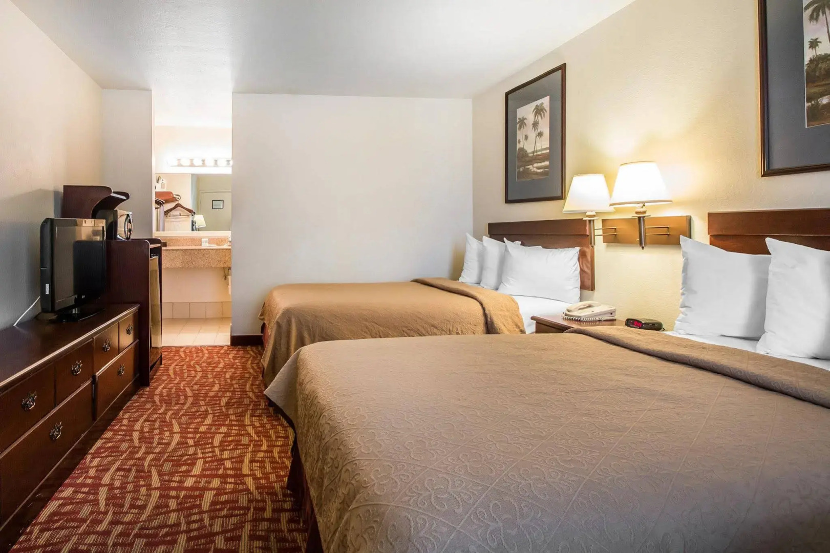 Quality Inn At Town Center